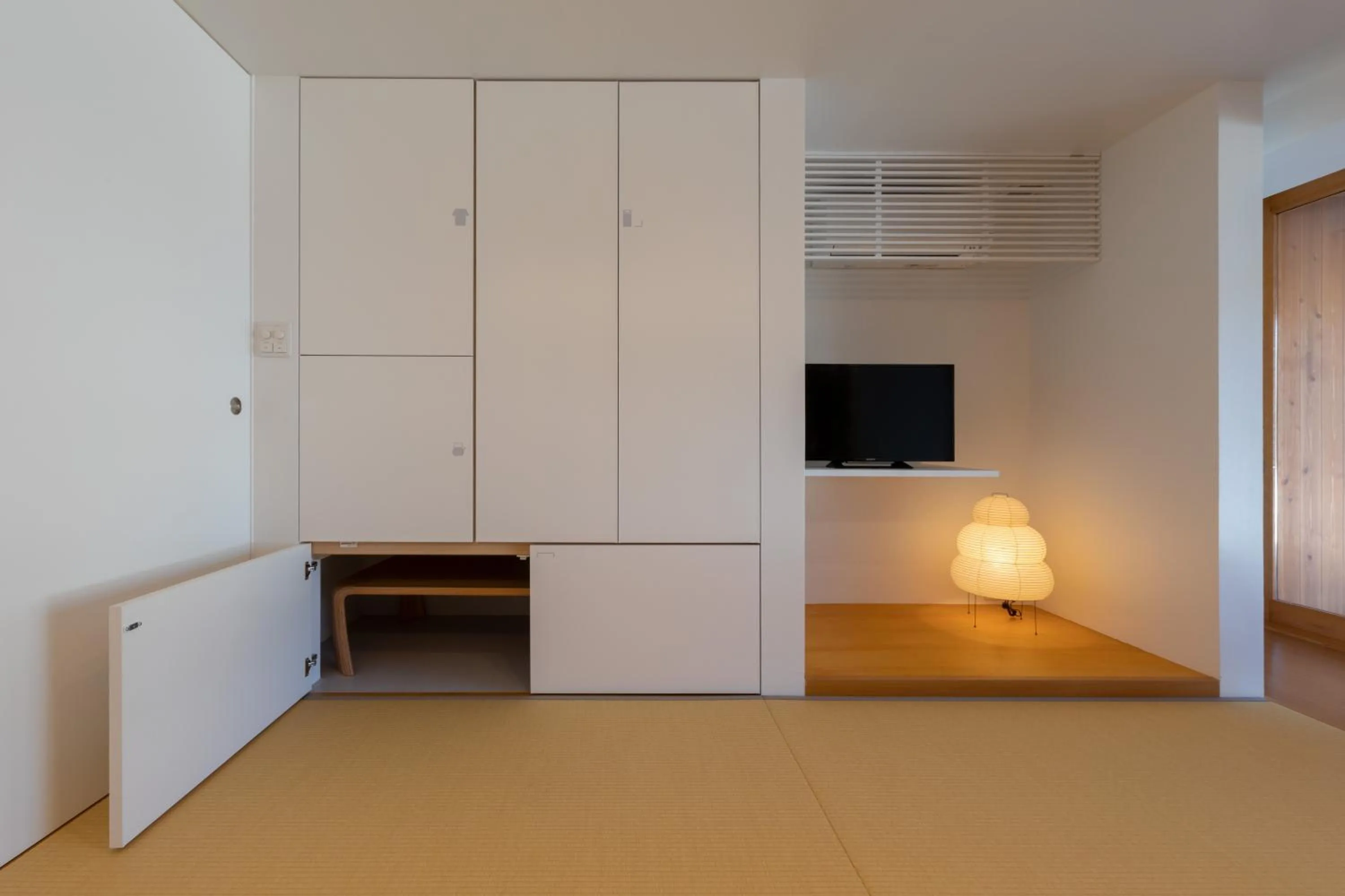 On site, Bed in TSUCHIYA Kinosaki onsen