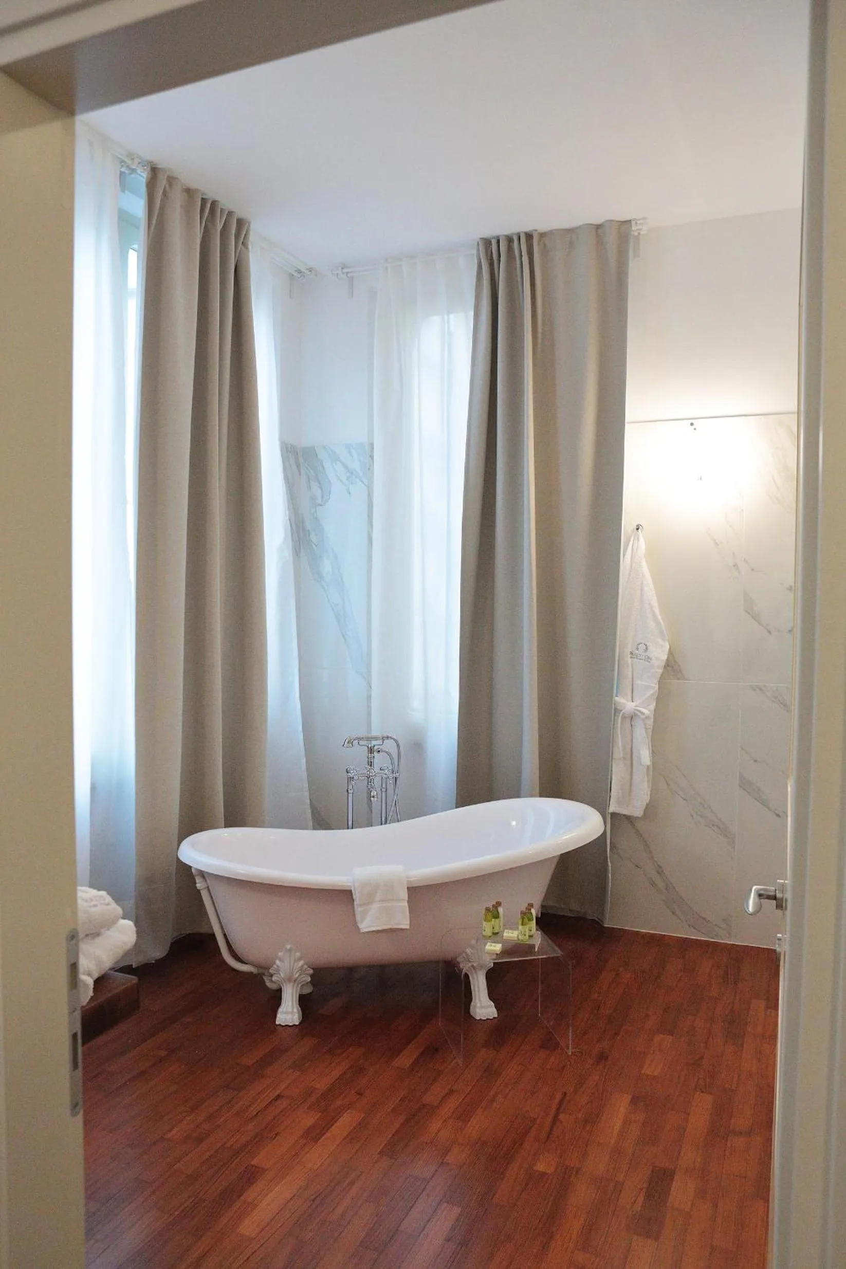 Bathroom in Palazzo Cini Luxury Rooms in Pisa