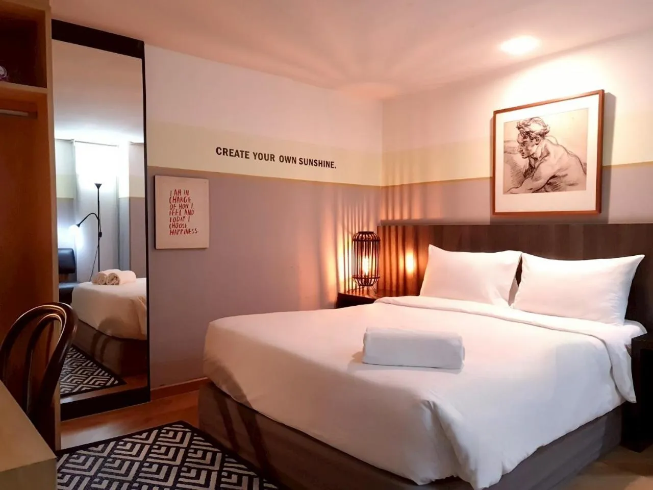 Bed in Somewhere to Escape - Hometel