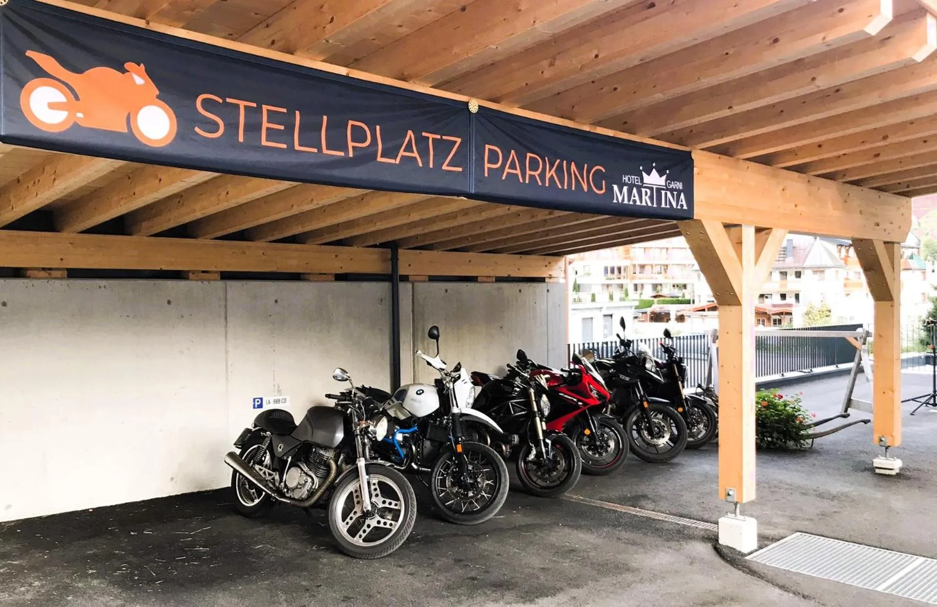 Parking in Hotel Garni Martina