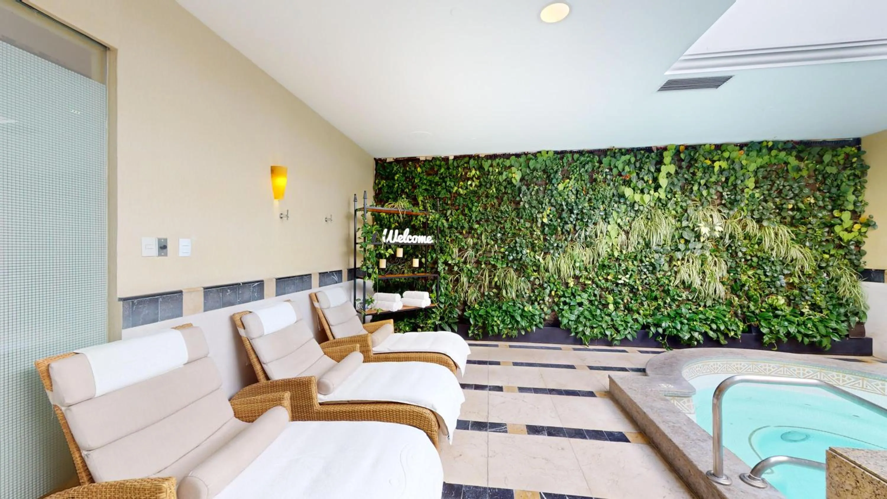 Spa and wellness centre/facilities in Marquis SkySuites