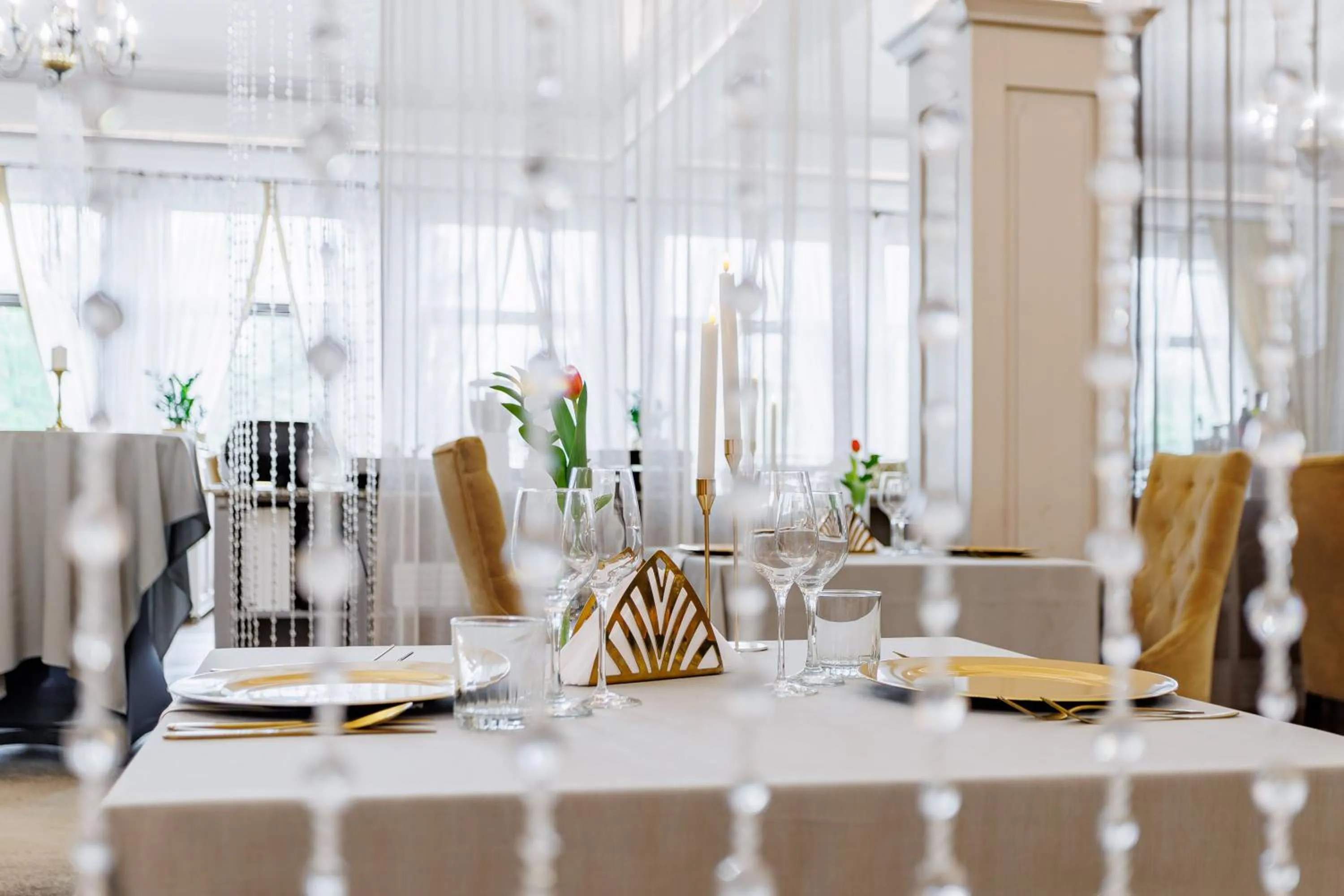 Restaurant/places to eat in Hotel Cristal Park