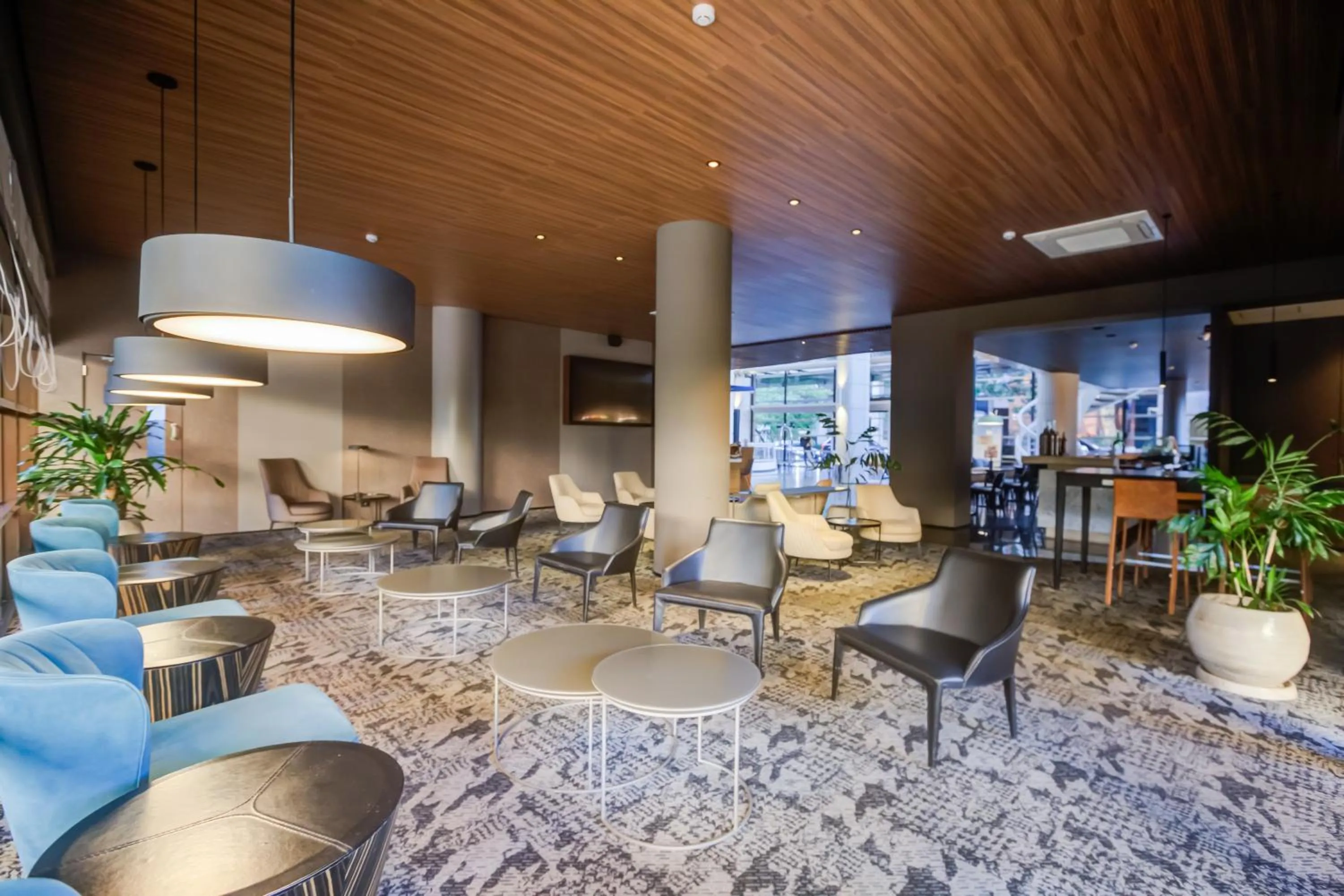 Lounge or bar in Radisson São Paulo Paulista