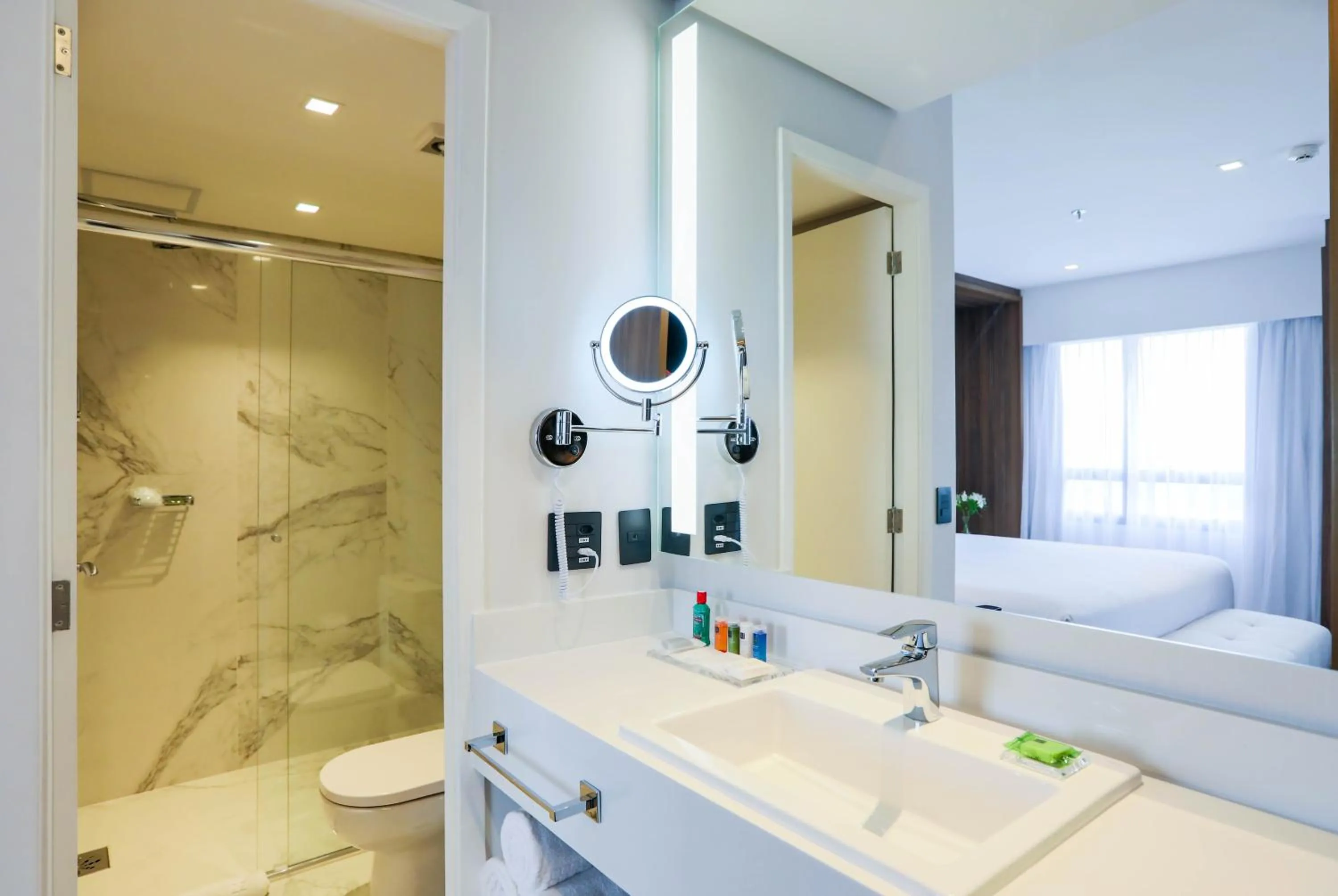 Bathroom in Radisson São Paulo Paulista