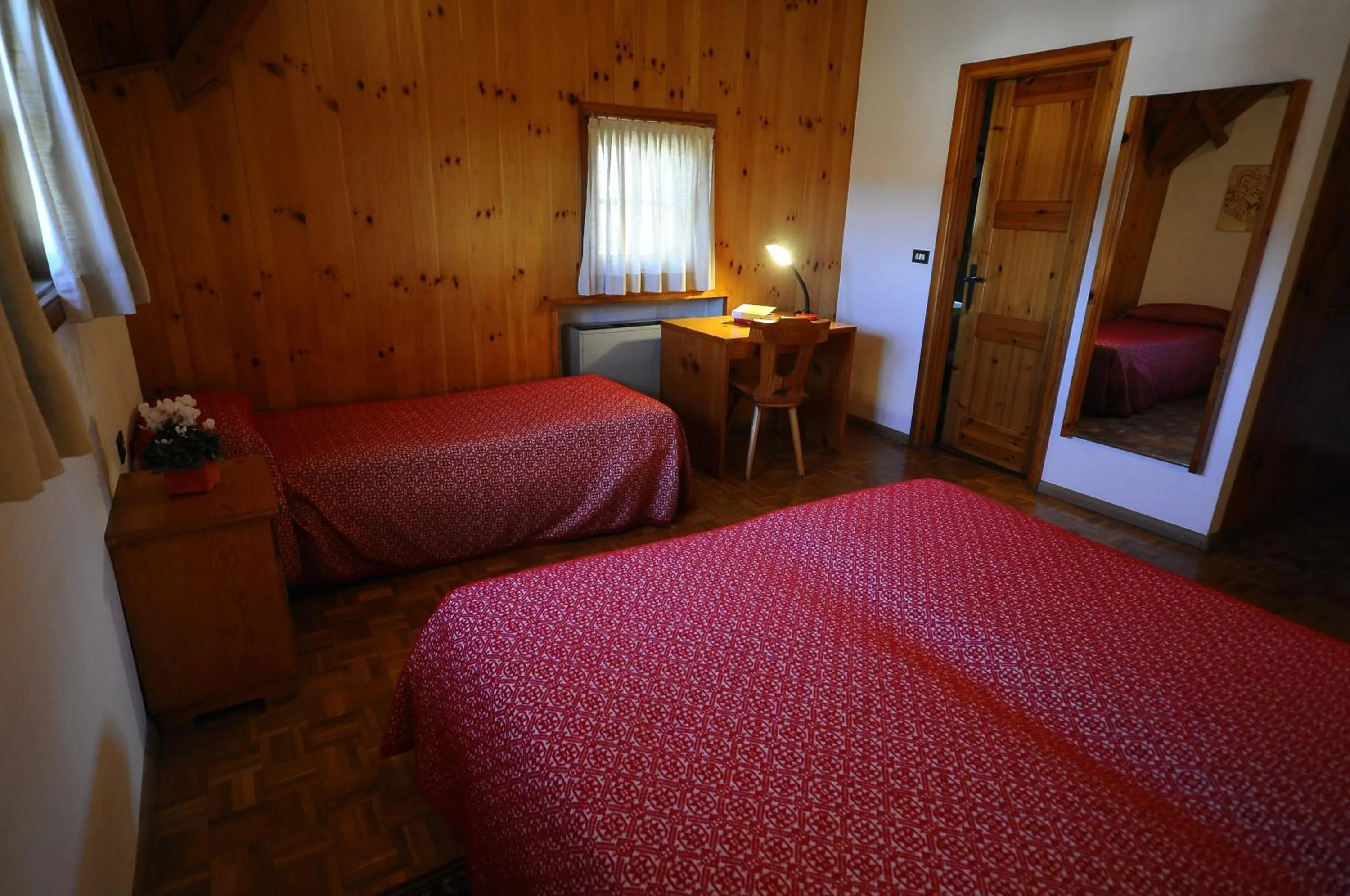 Bed in Hotel 2 Camini