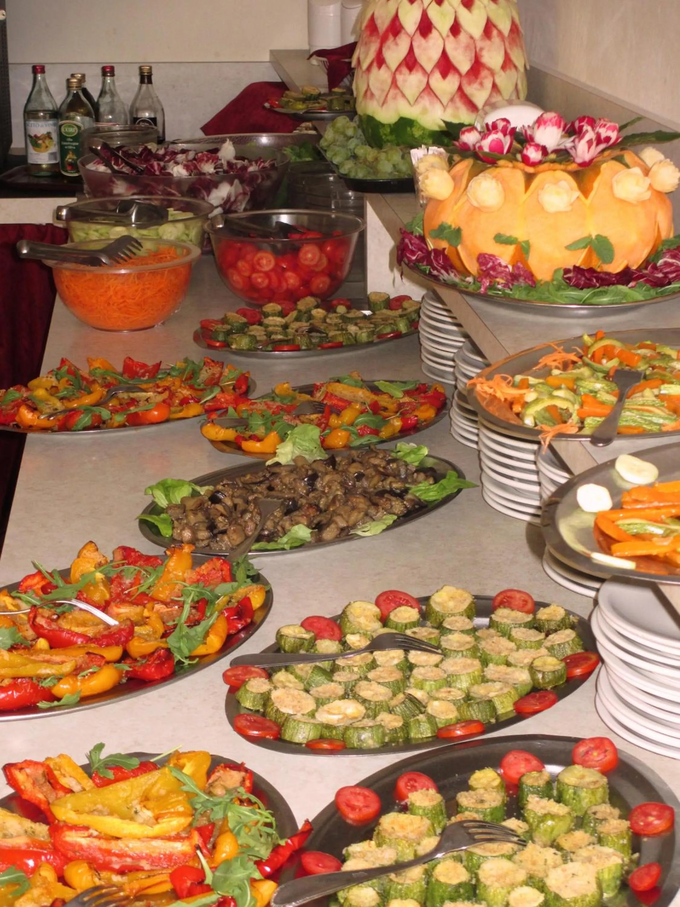 Food in Hotel Arcade