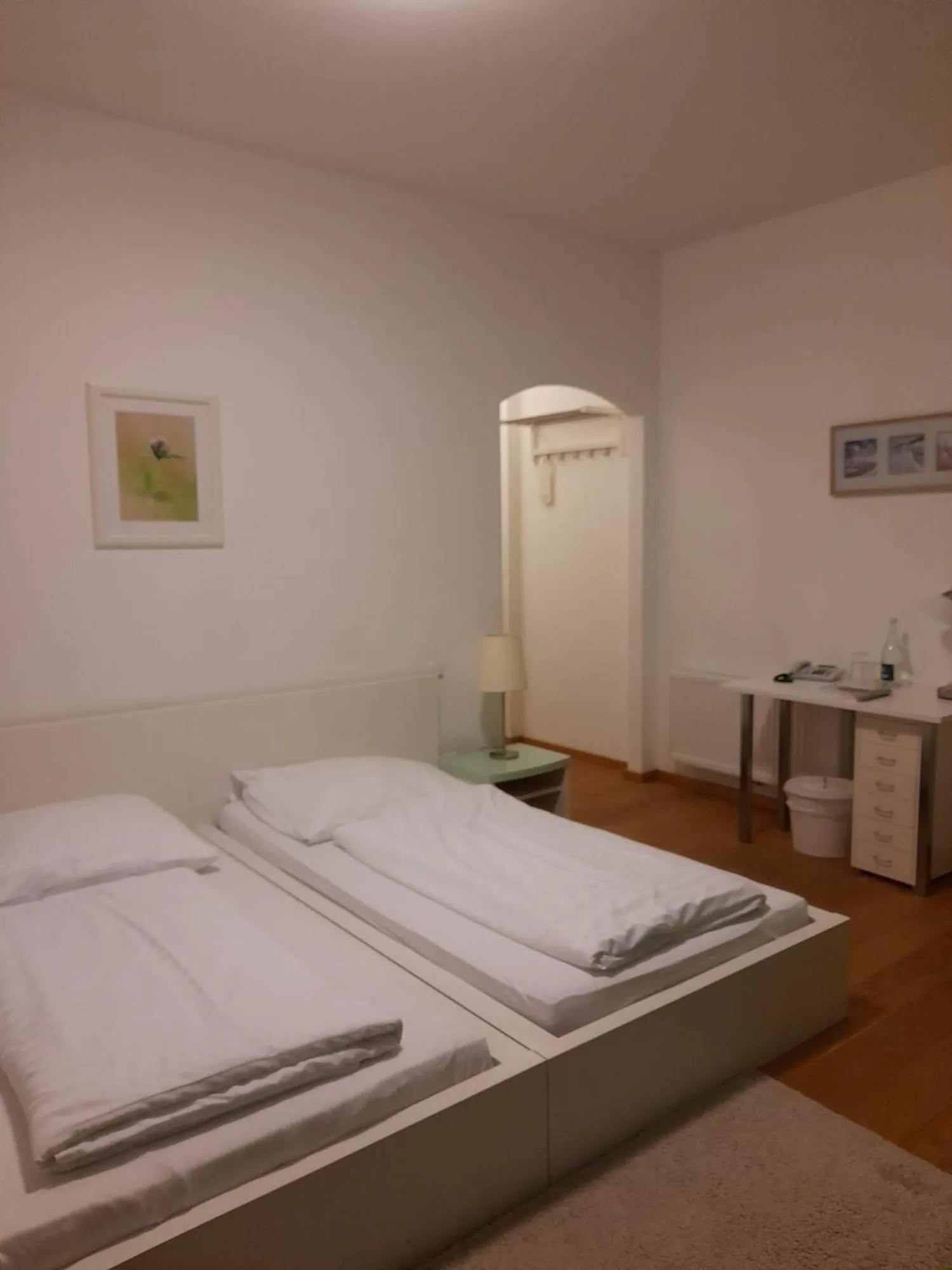 Bed in Economy Hotel Kronach