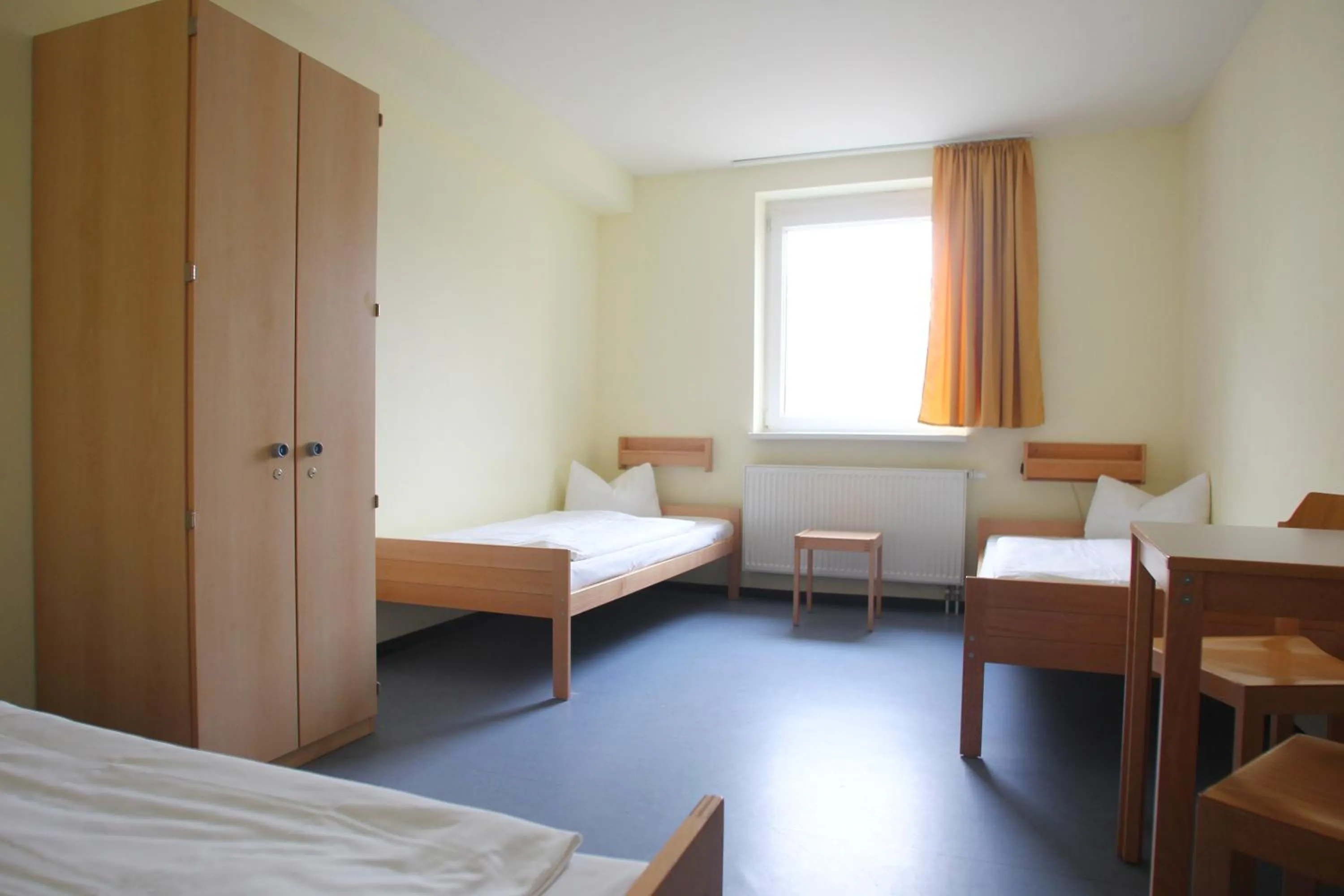 Photo of the whole room, Bed in Jugendherberge Potsdam