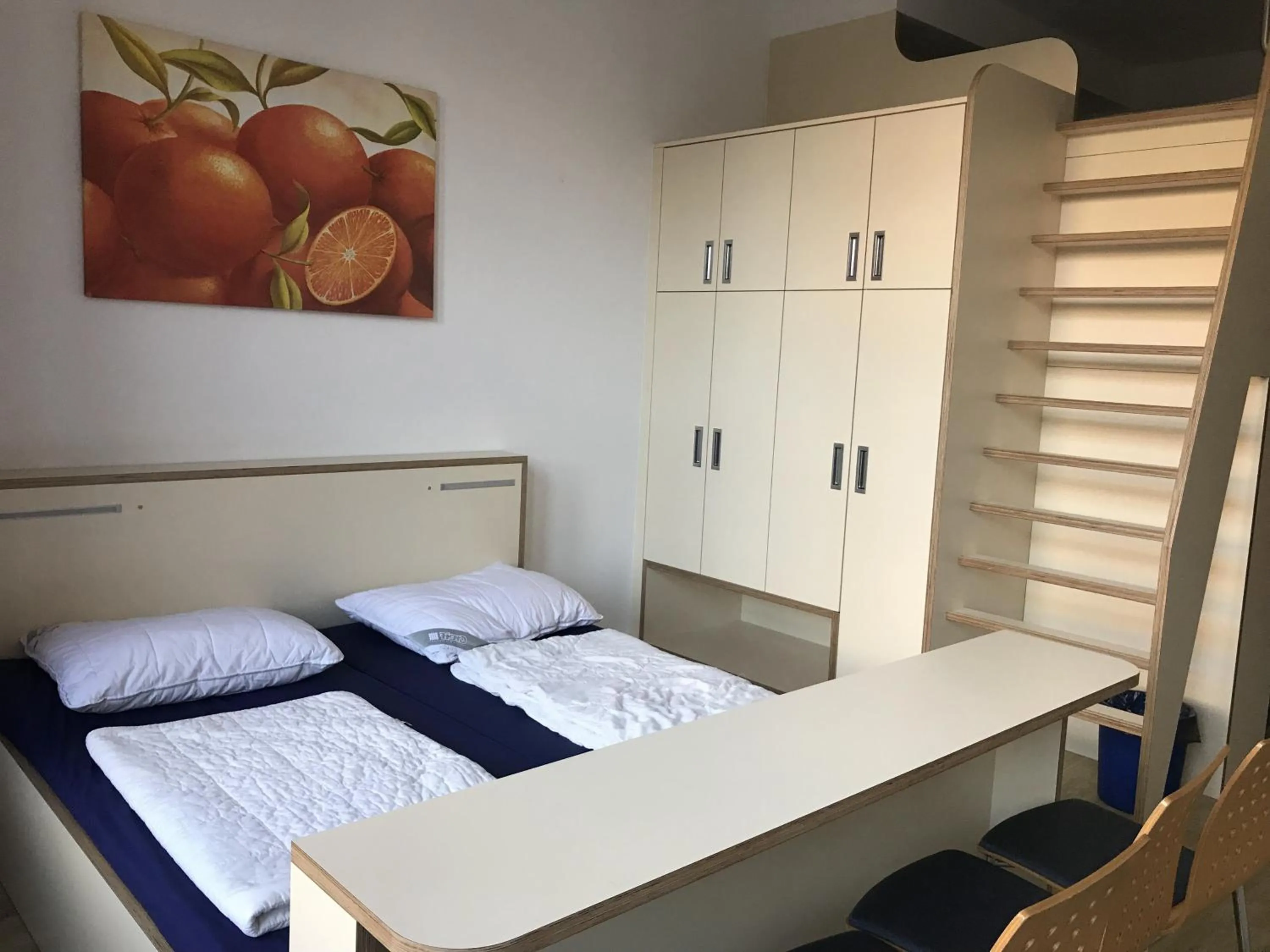 Photo of the whole room, Bed in Jugendherberge Potsdam