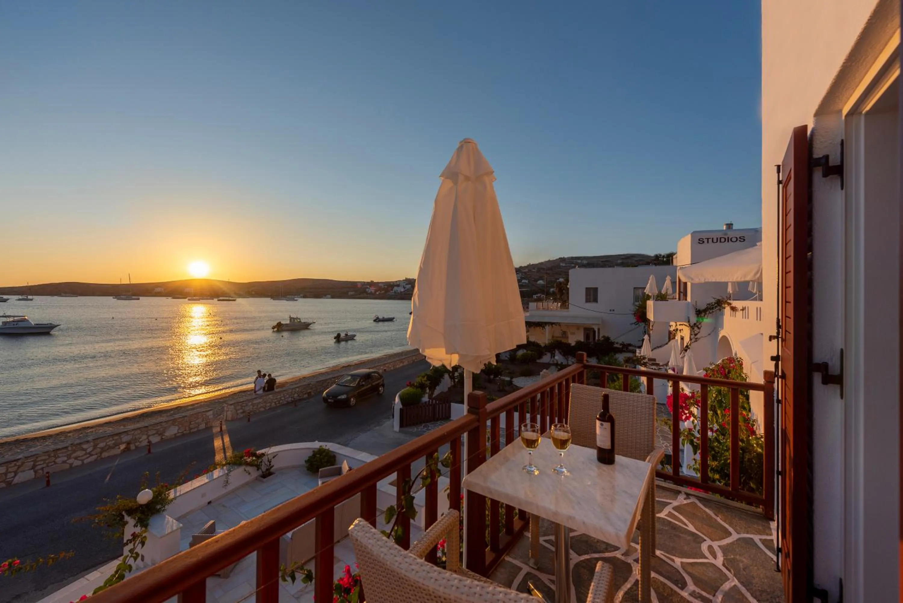 Irene Hotel - Beachfront