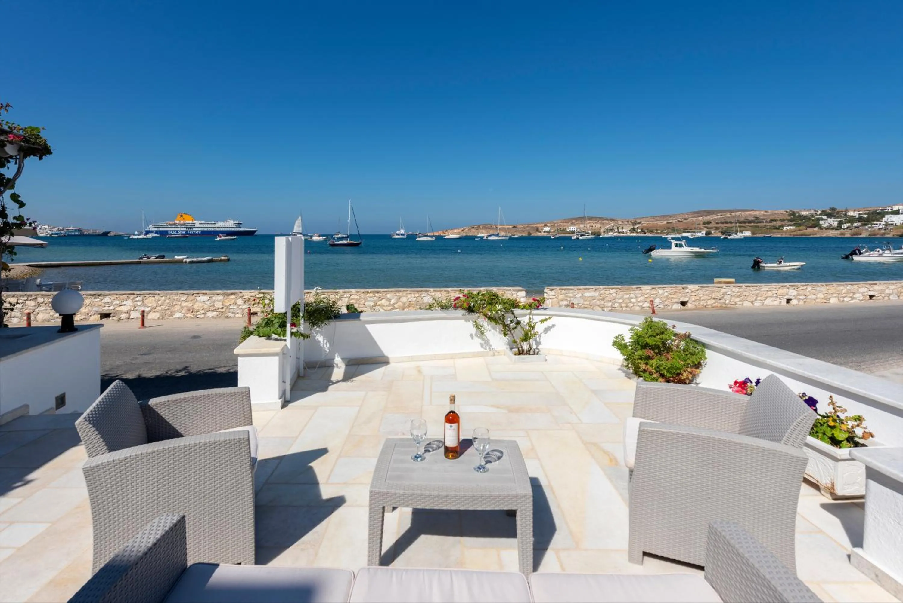 Irene Hotel - Beachfront