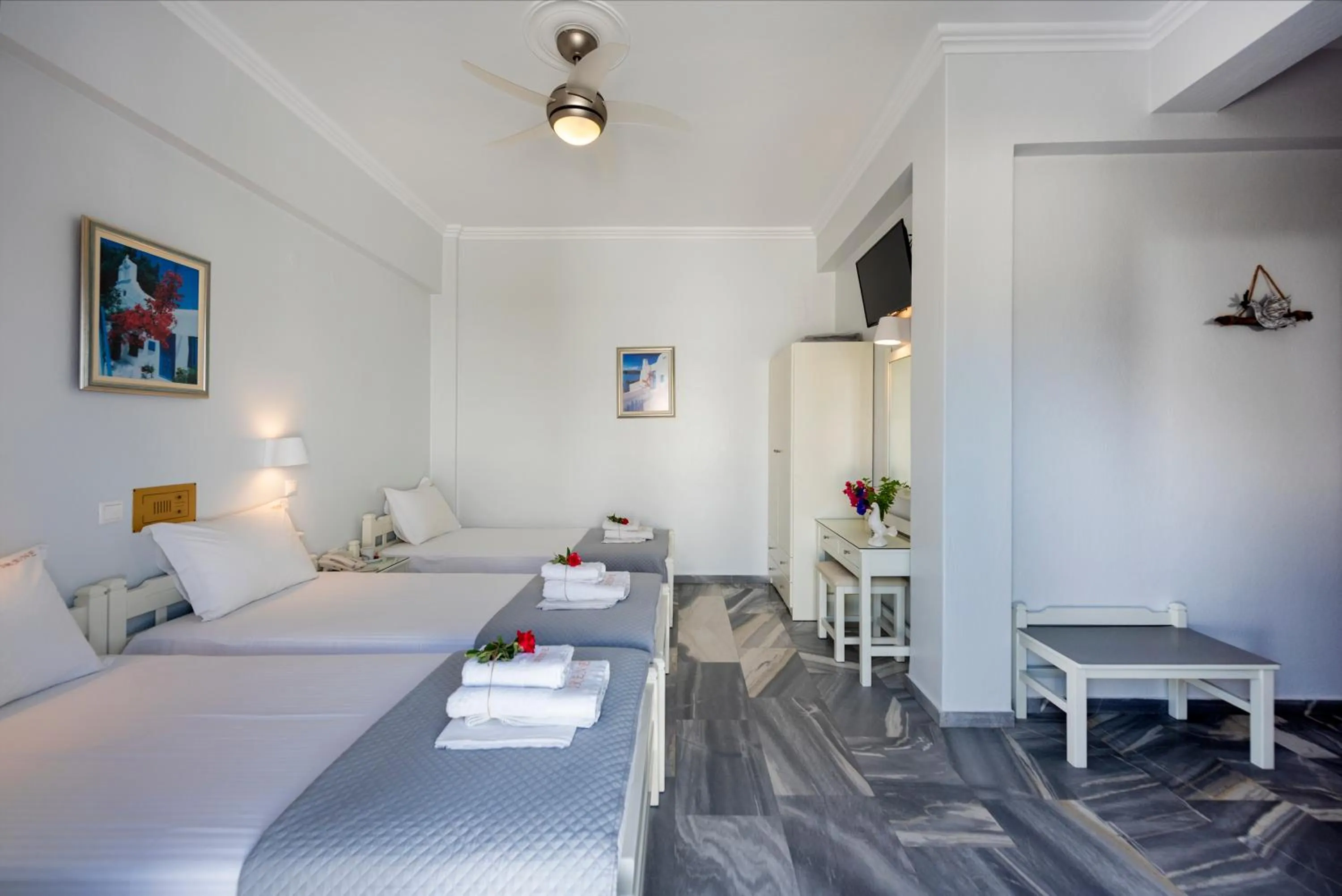 Bed in Irene Hotel - Beachfront