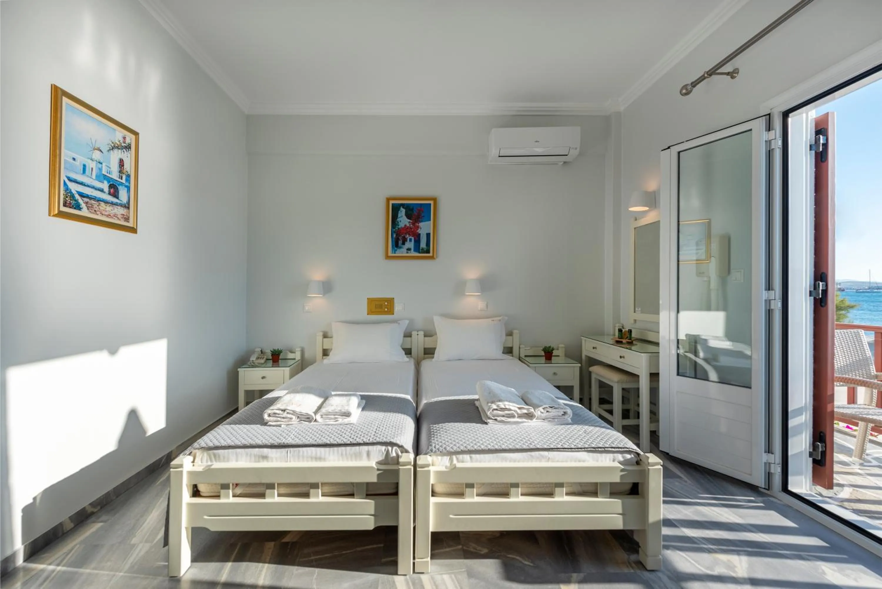 Irene Hotel - Beachfront