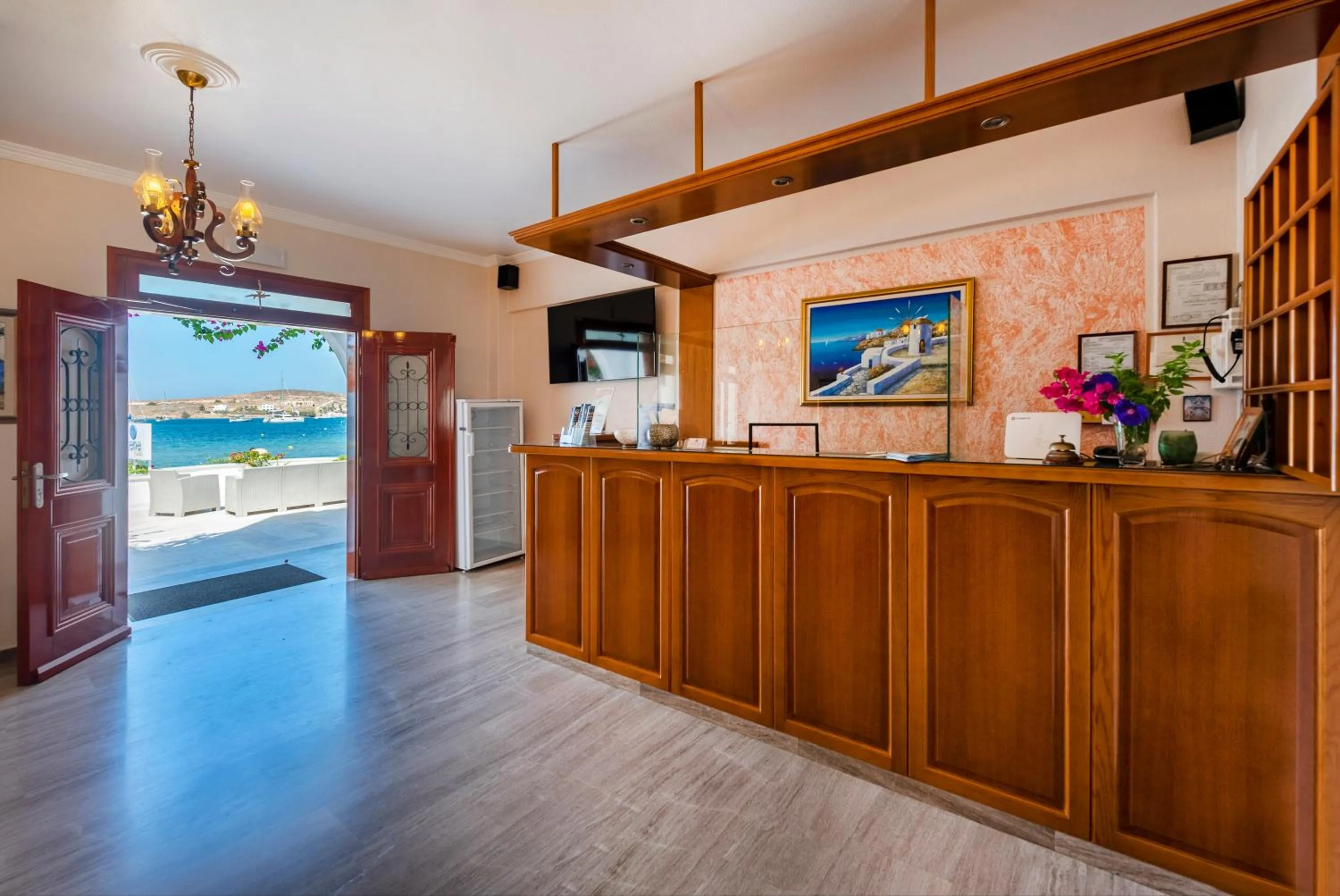 Lobby or reception in Irene Hotel - Beachfront