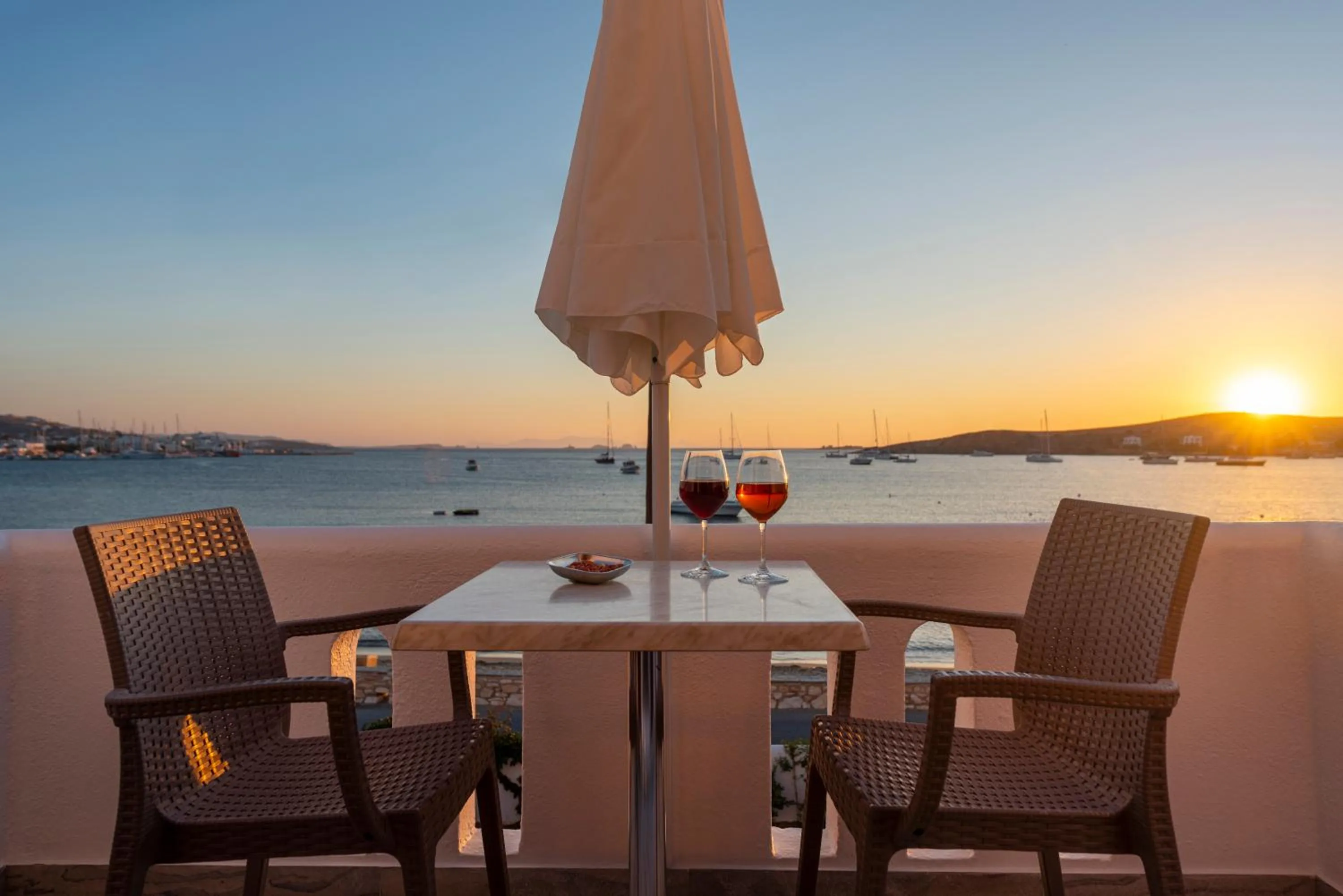 Irene Hotel - Beachfront