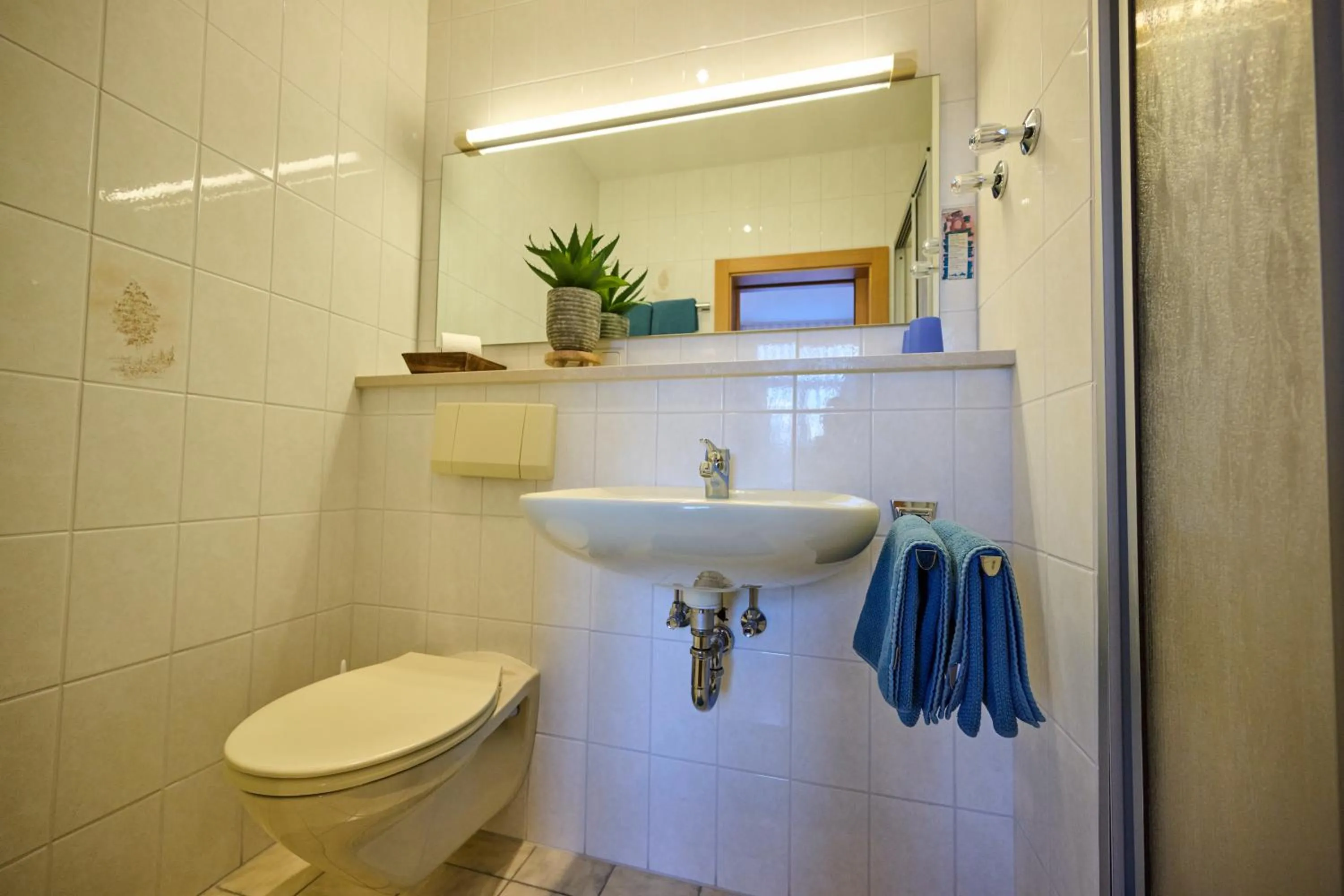 Bathroom in Gasthof Oberwirt