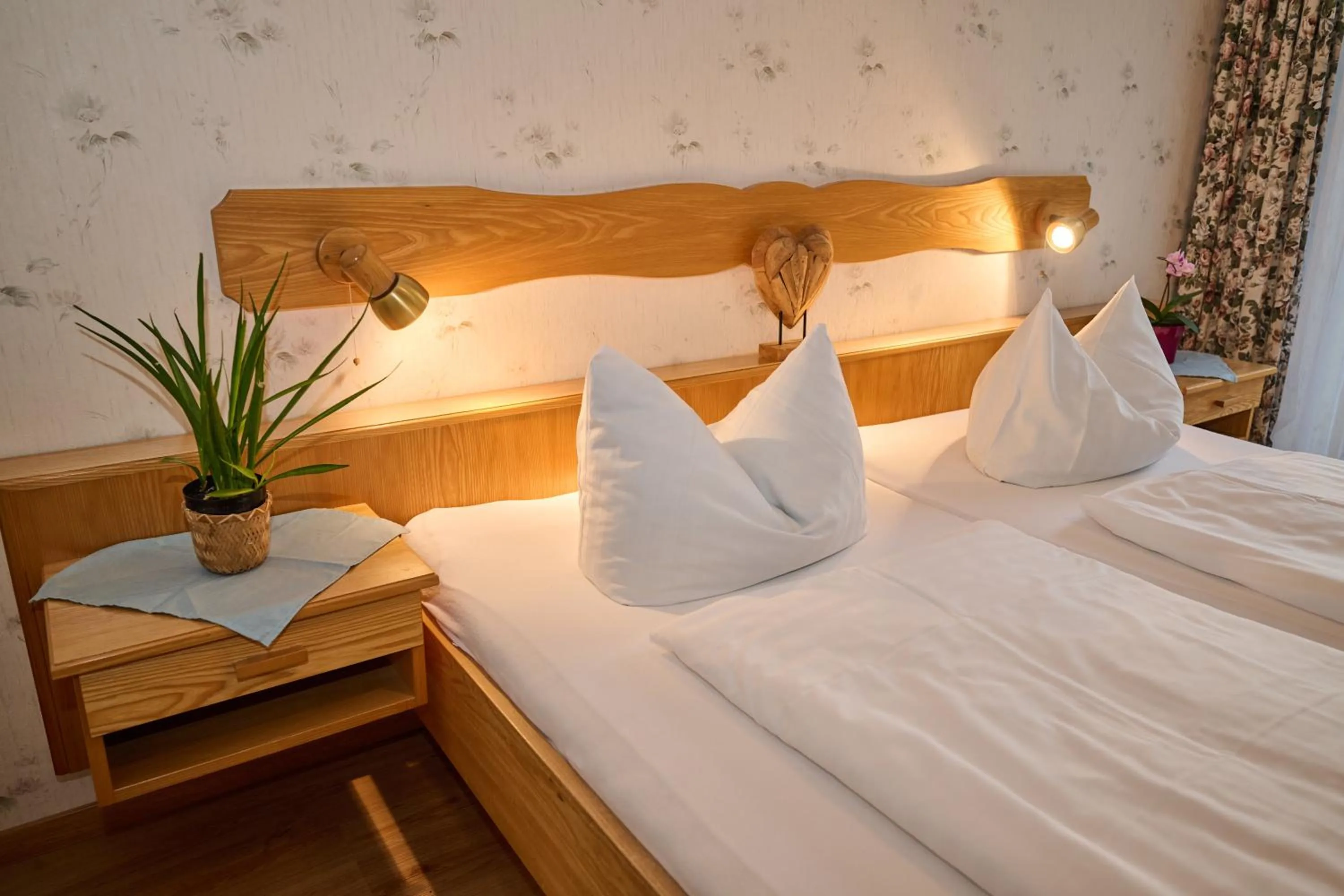 Bed in Gasthof Oberwirt