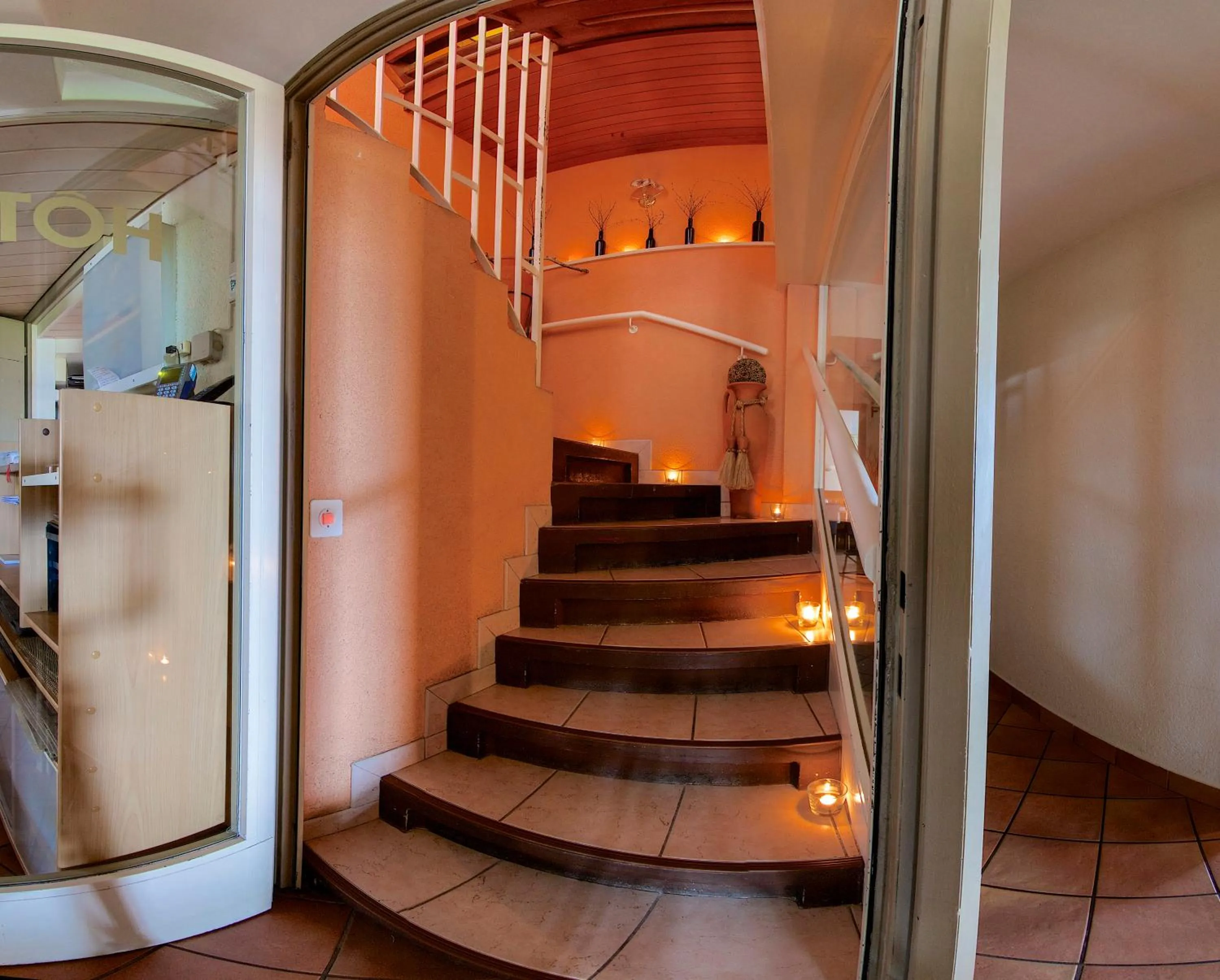 Decorative detail in Auberge de Duillier