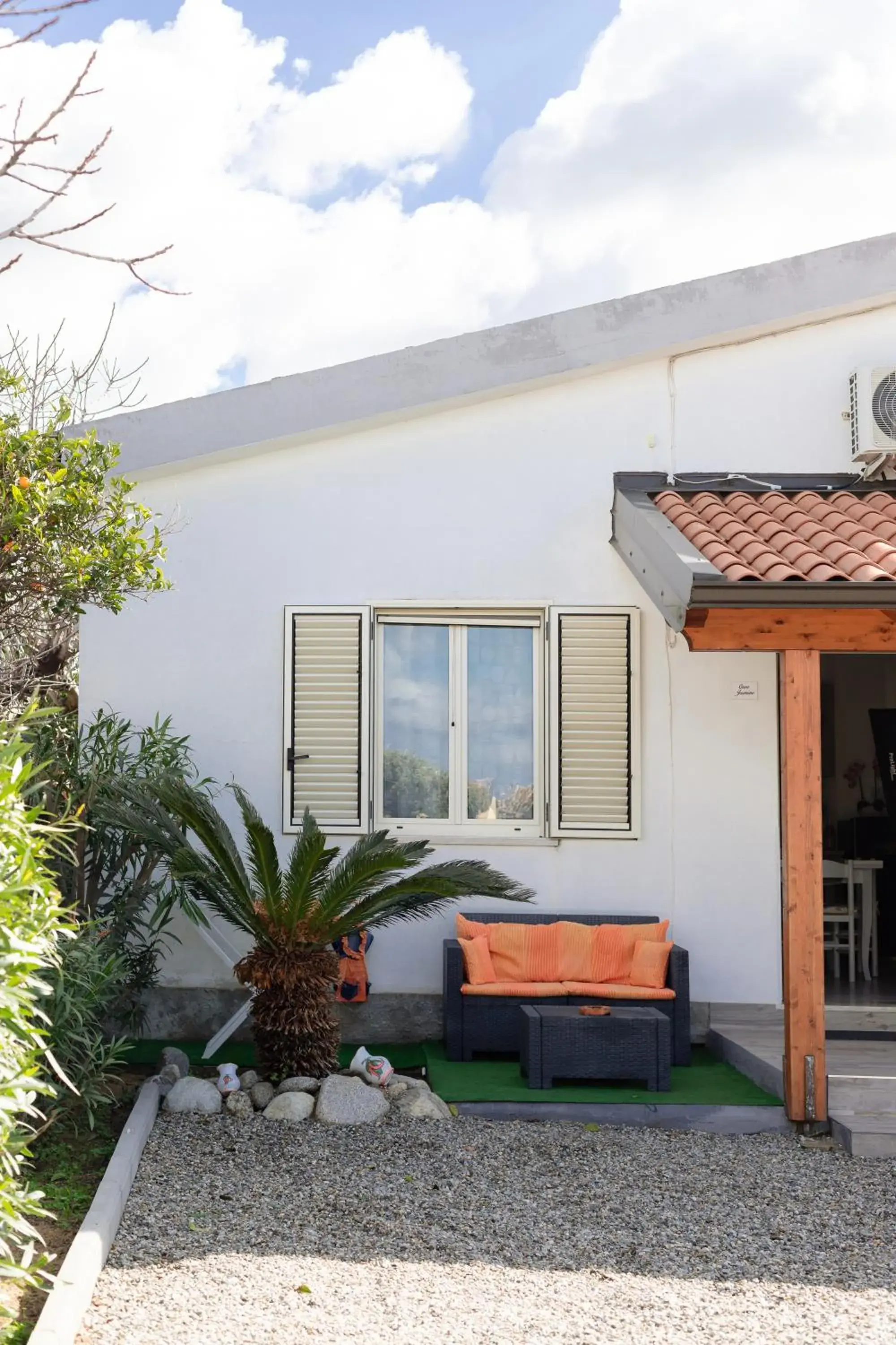 Two-Bedroom House in Case Costa Degli Dei Two-Bedroom House in Case Costa Degli Dei