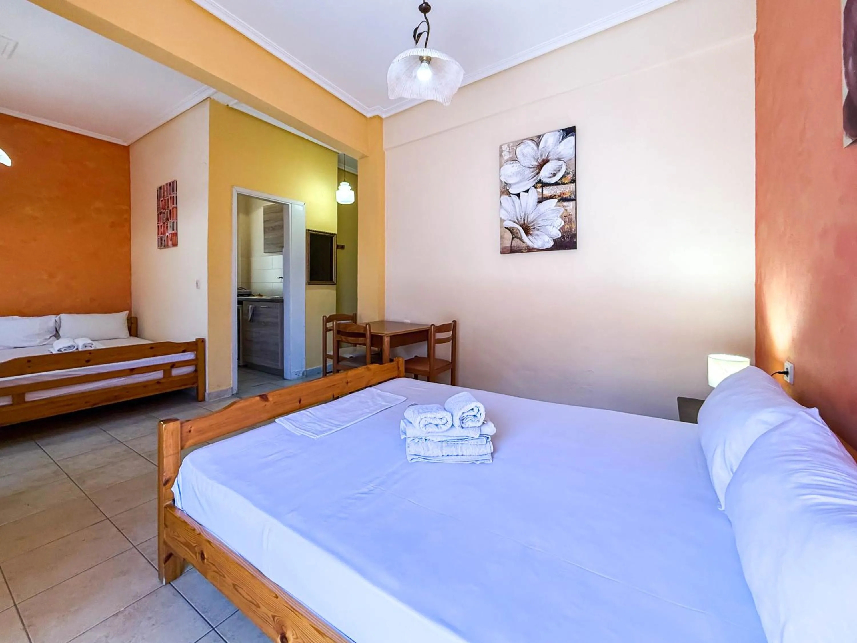 Photo of the whole room, Bed in Haus Olymp