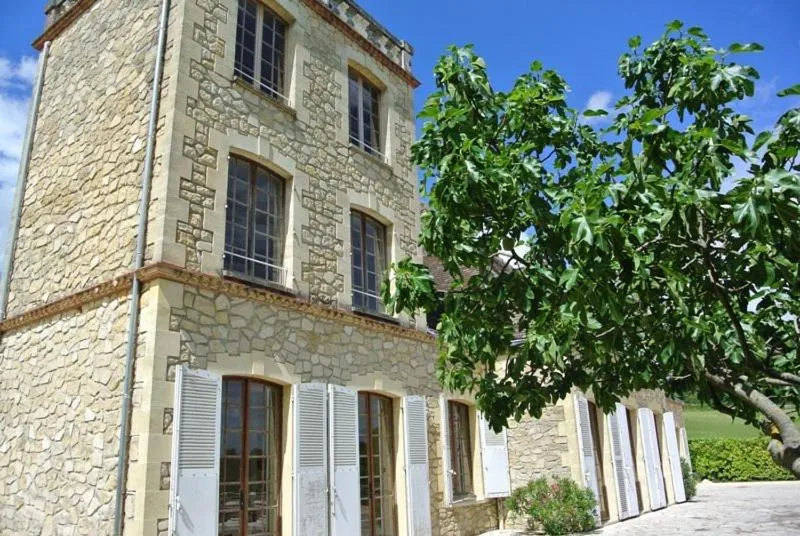 Property building in Domaine de Bellevue