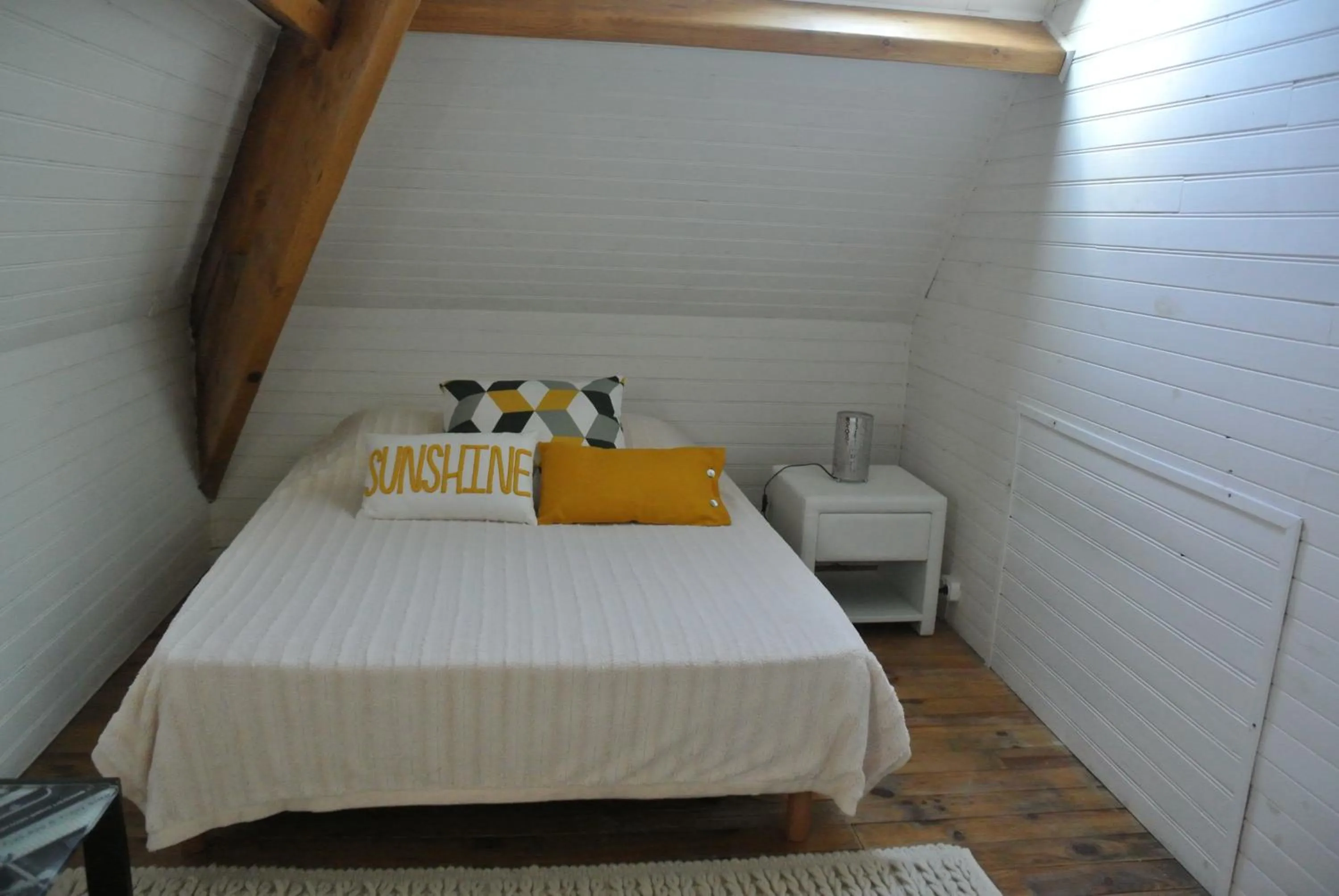 Photo of the whole room, Bed in Domaine de Bellevue