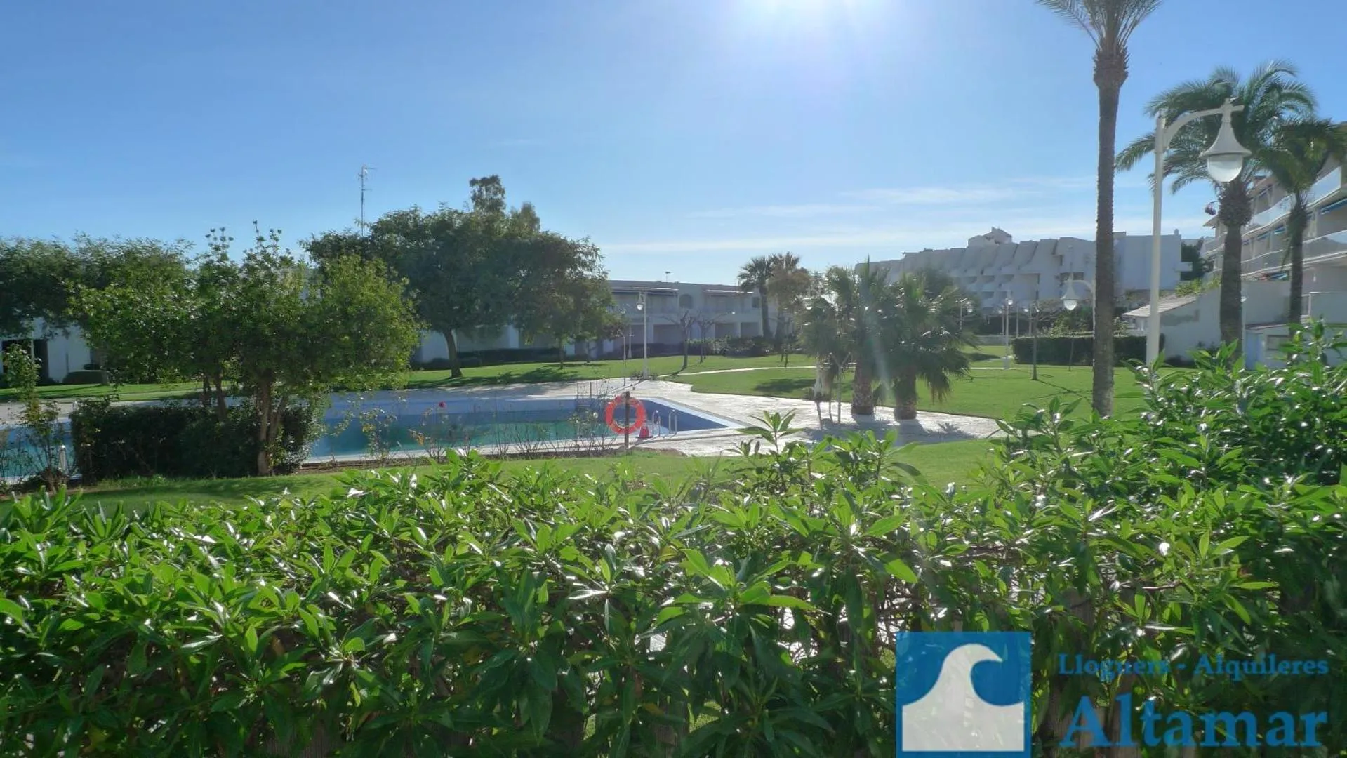 Apartamentos Jardines del Puerto Altamar