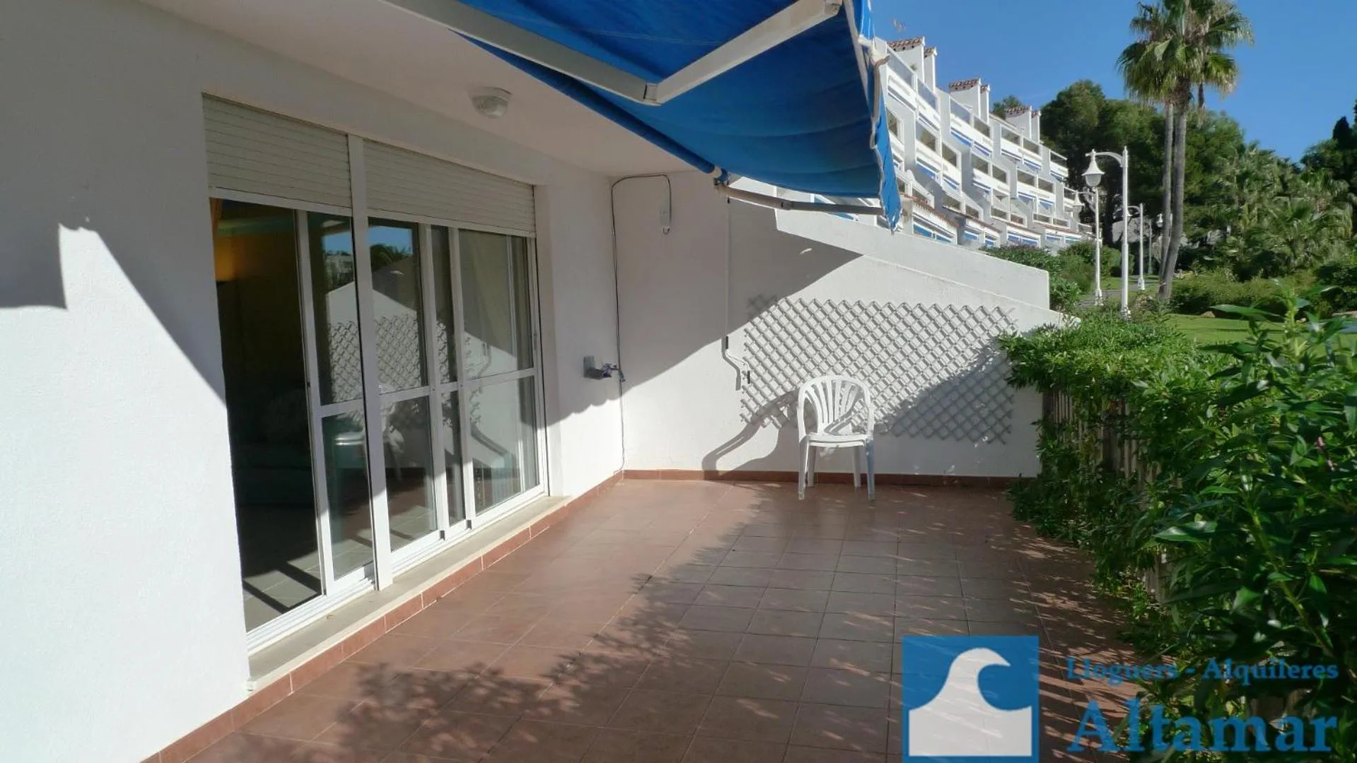 Apartamentos Jardines del Puerto Altamar