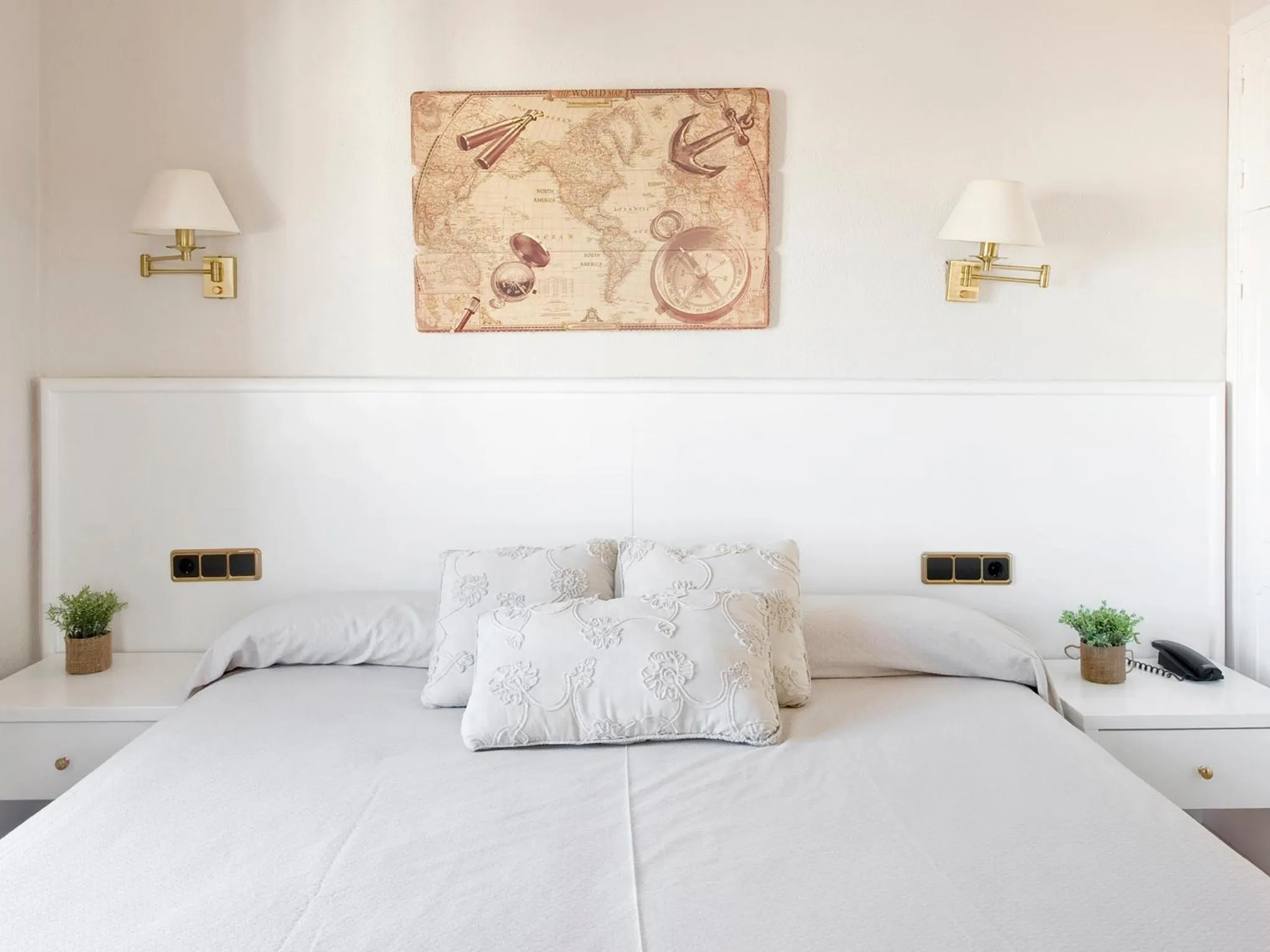 Superior Double Room with Terrace and Sea view  in La Goleta