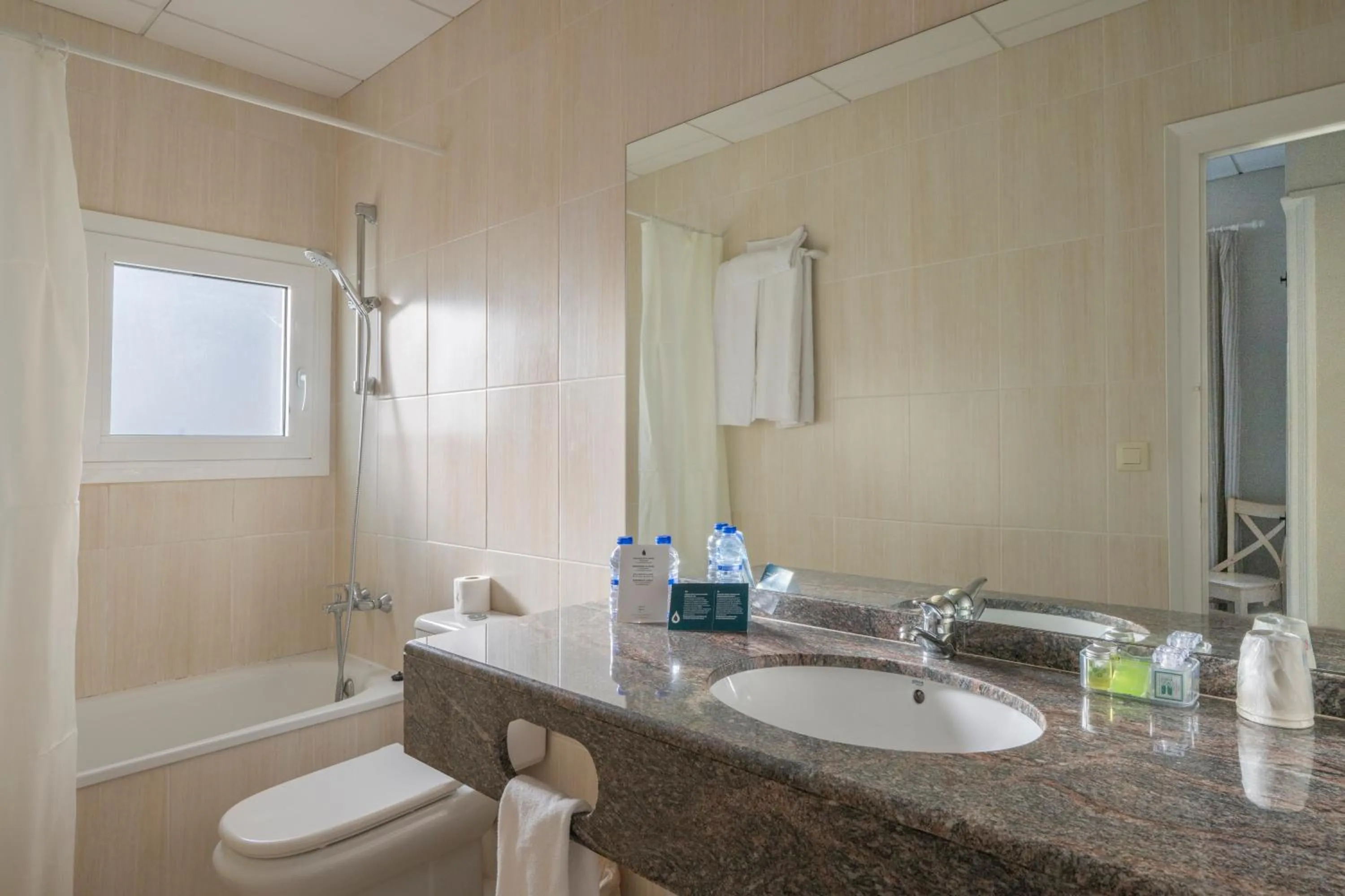 Bathroom in La Goleta