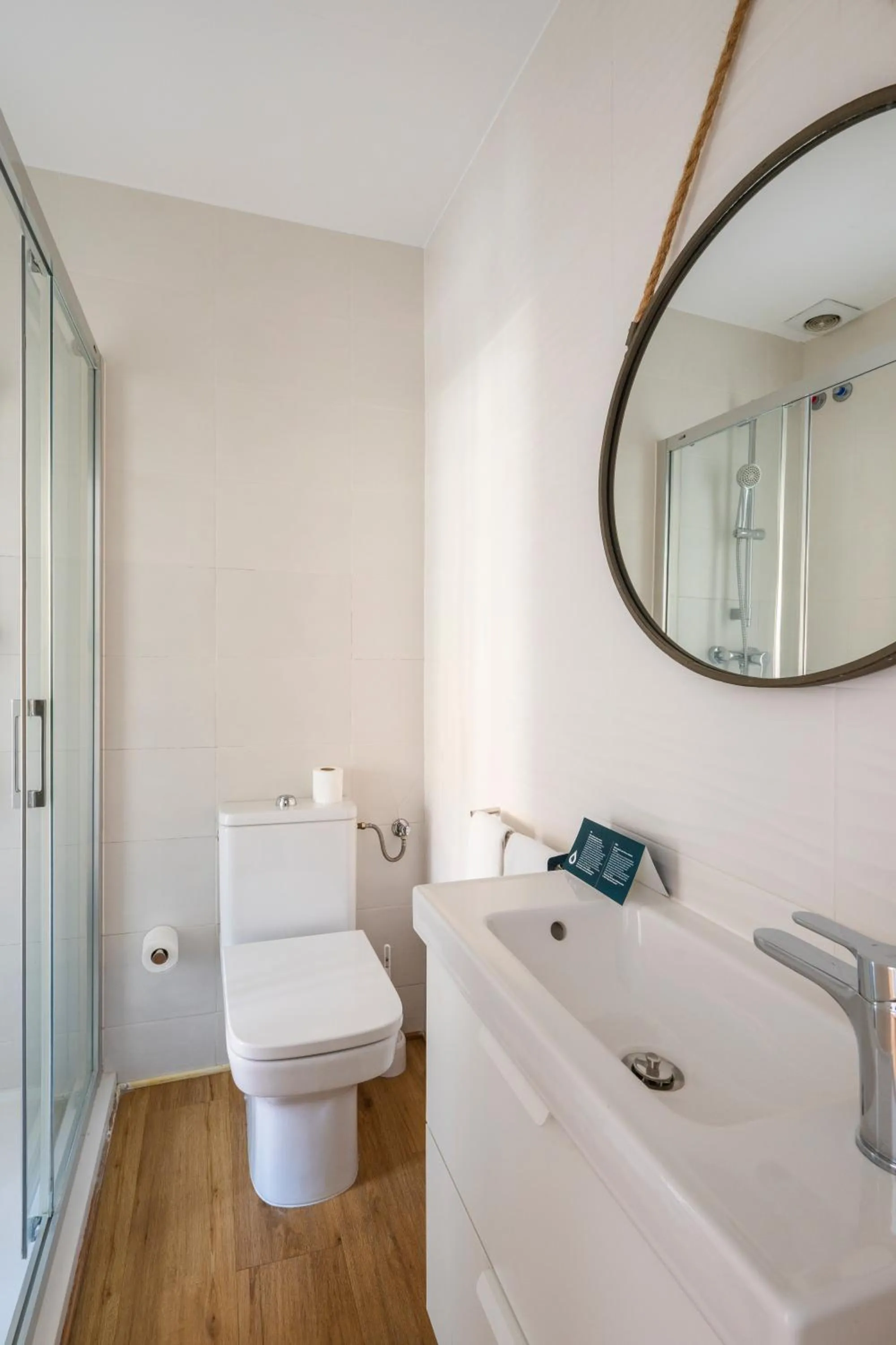 Bathroom in La Goleta