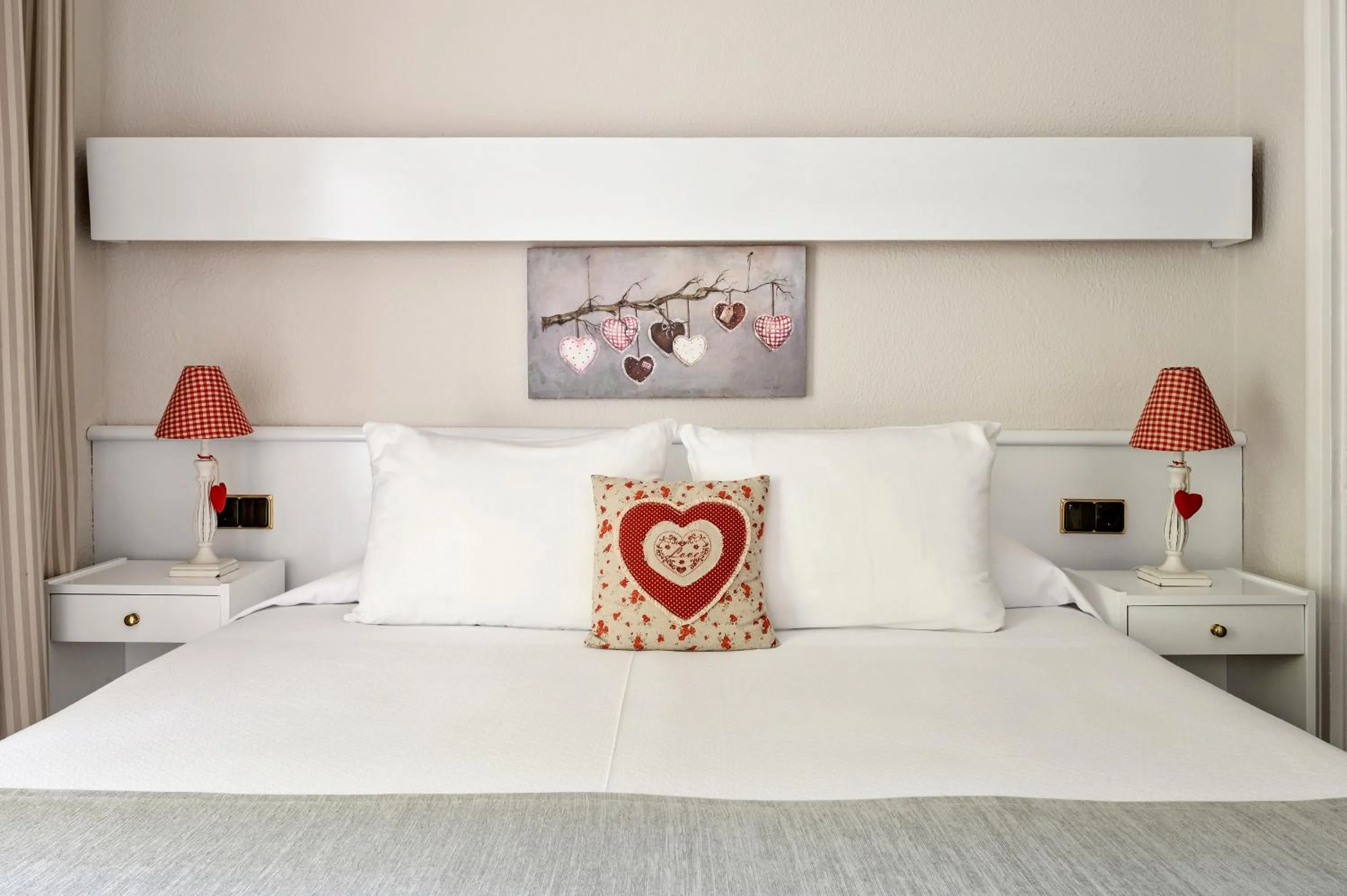 Double or Twin Room with Balcony in La Goleta