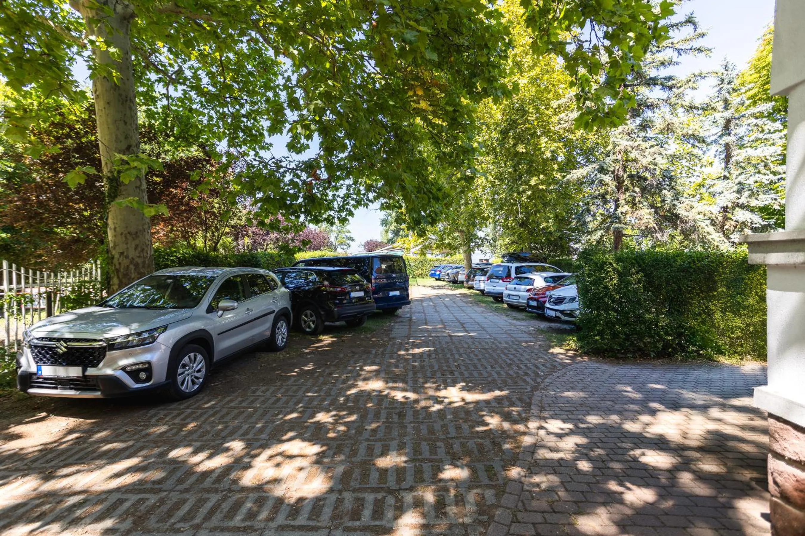 Parking in Partvilla Balatonboglar