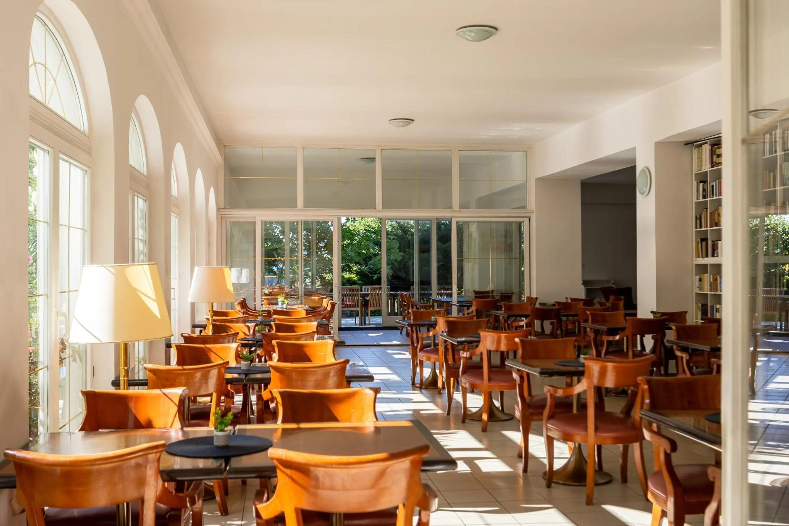 Restaurant/places to eat in Partvilla Balatonboglar