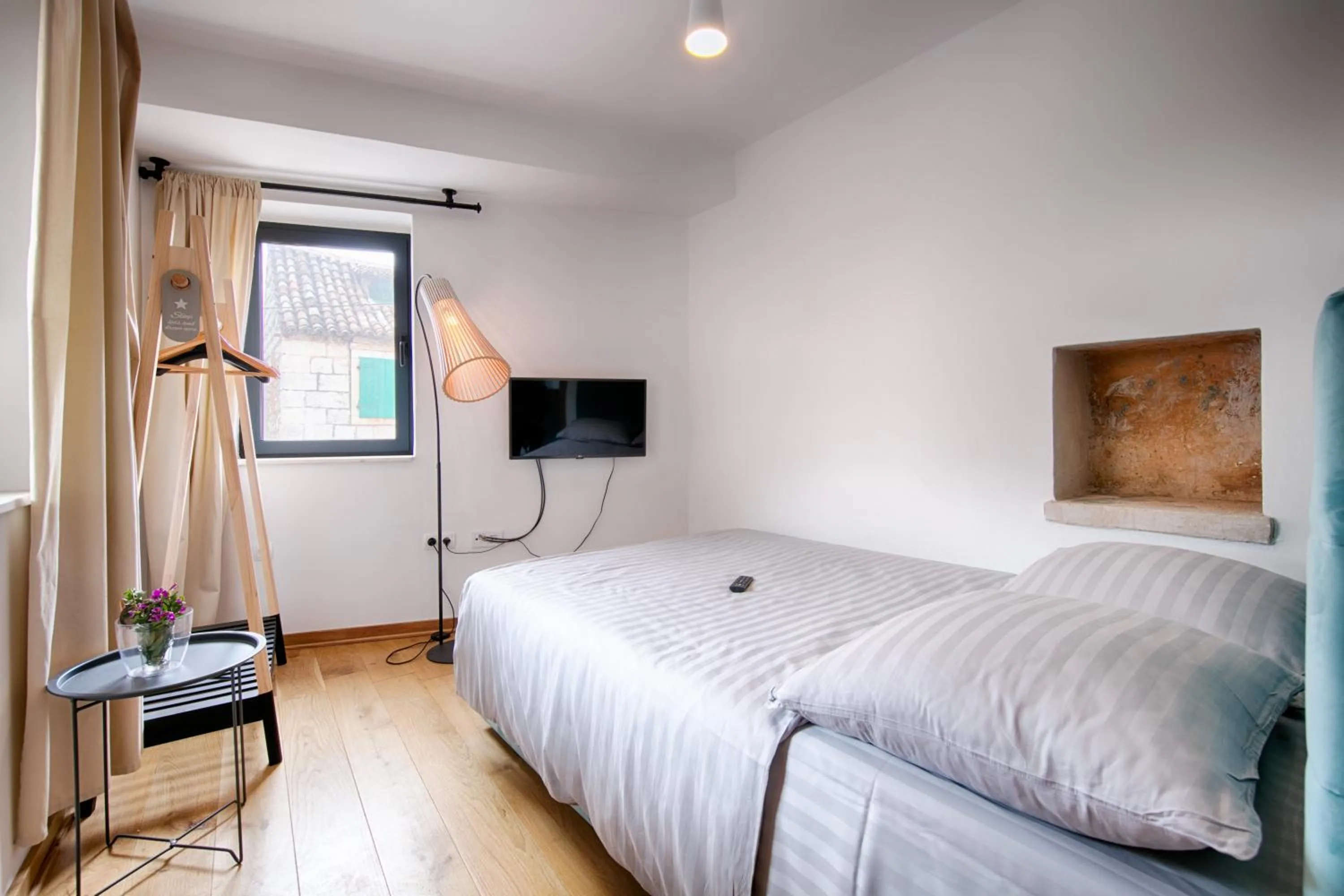 Bedroom, Bed in Bella Vista Suites