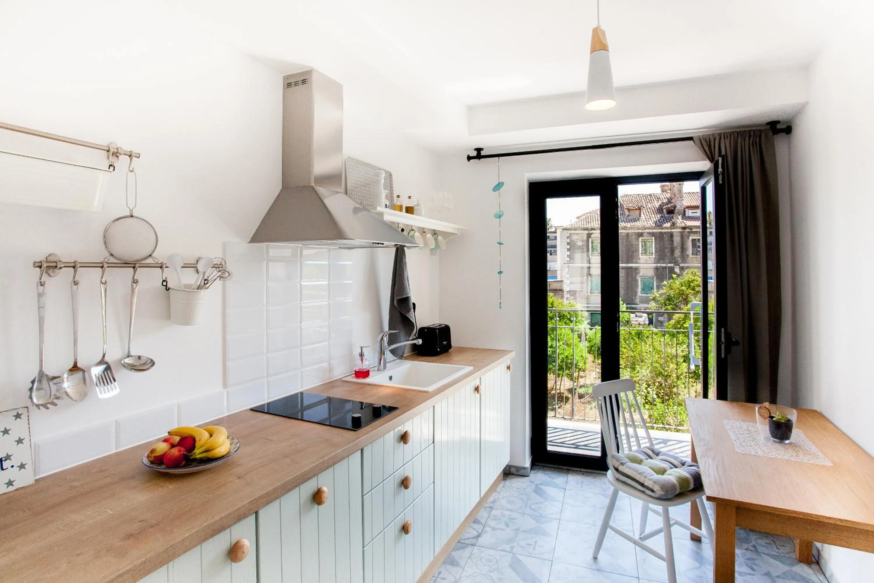 Kitchen or kitchenette in Bella Vista Suites