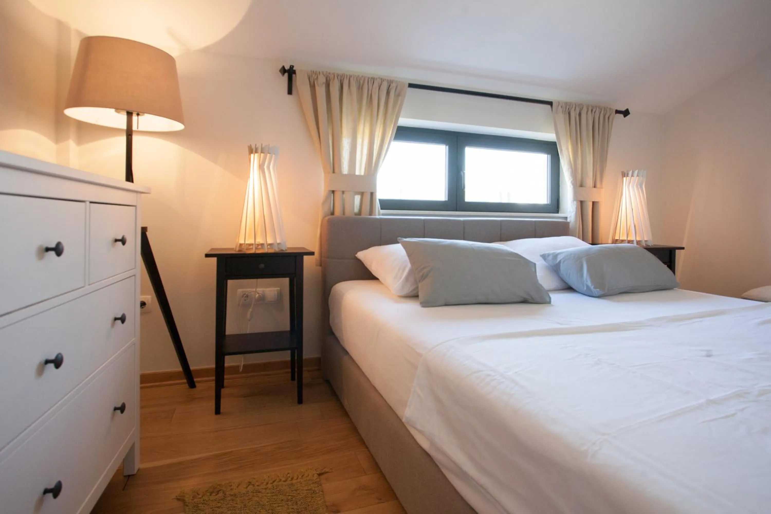 Bed in Bella Vista Suites