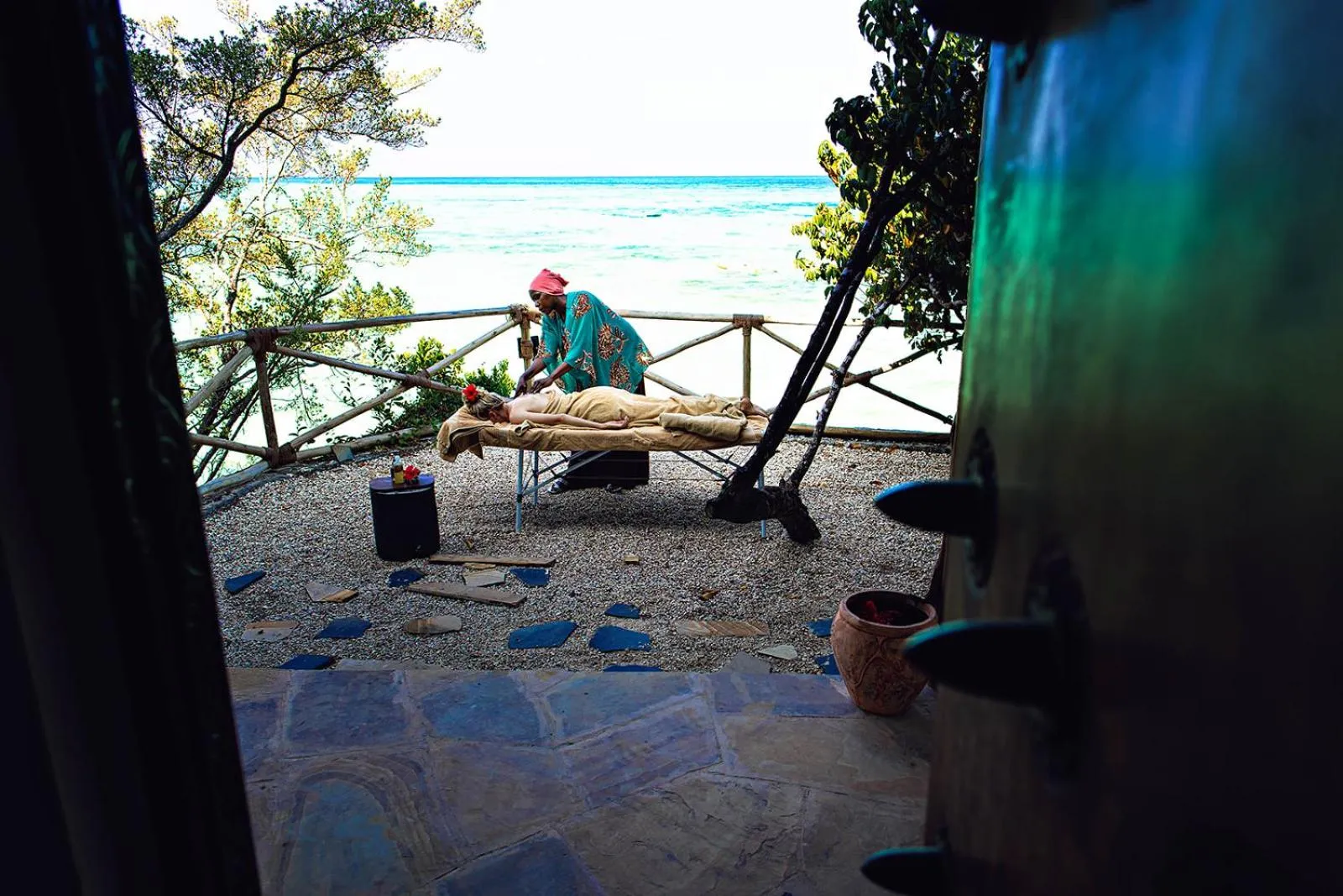 Massage in The Island - Pongwe Lodge