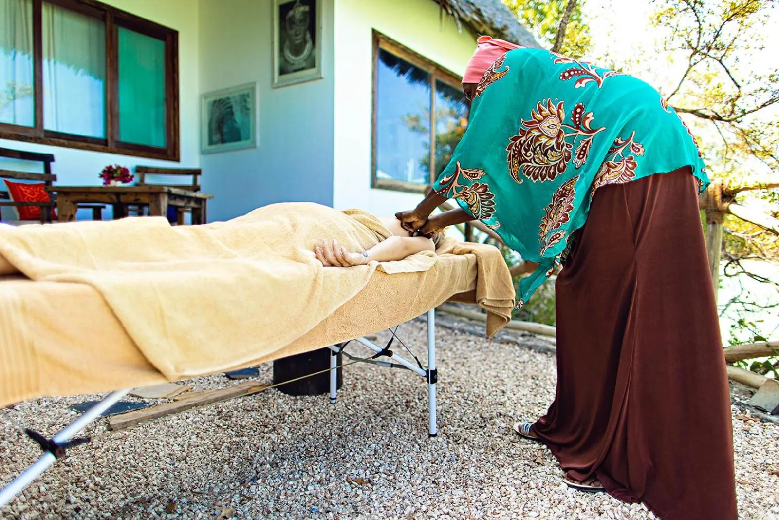Massage in The Island - Pongwe Lodge