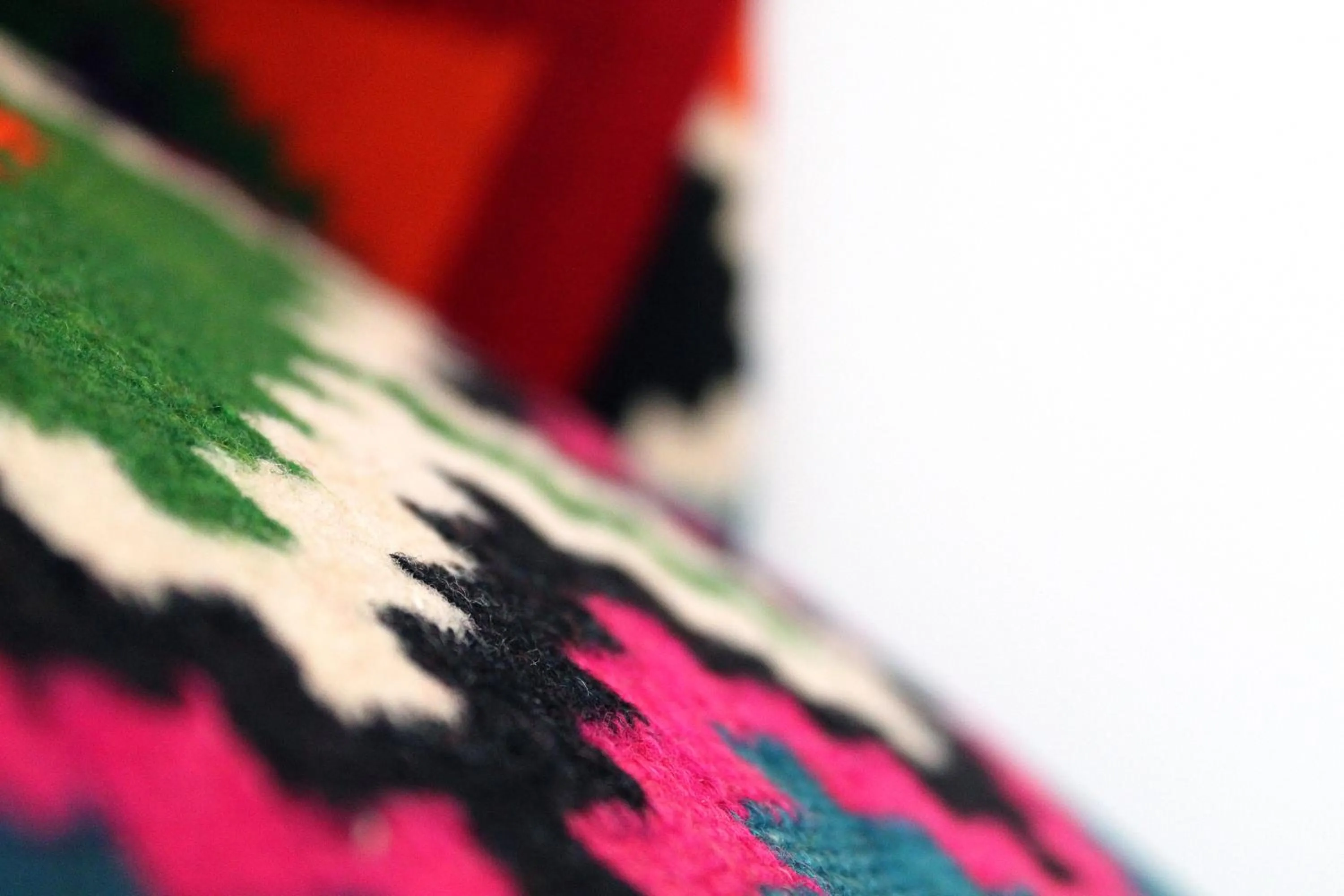 Decorative detail in Hôtel Le Collonges TV connecté wifi Netflix