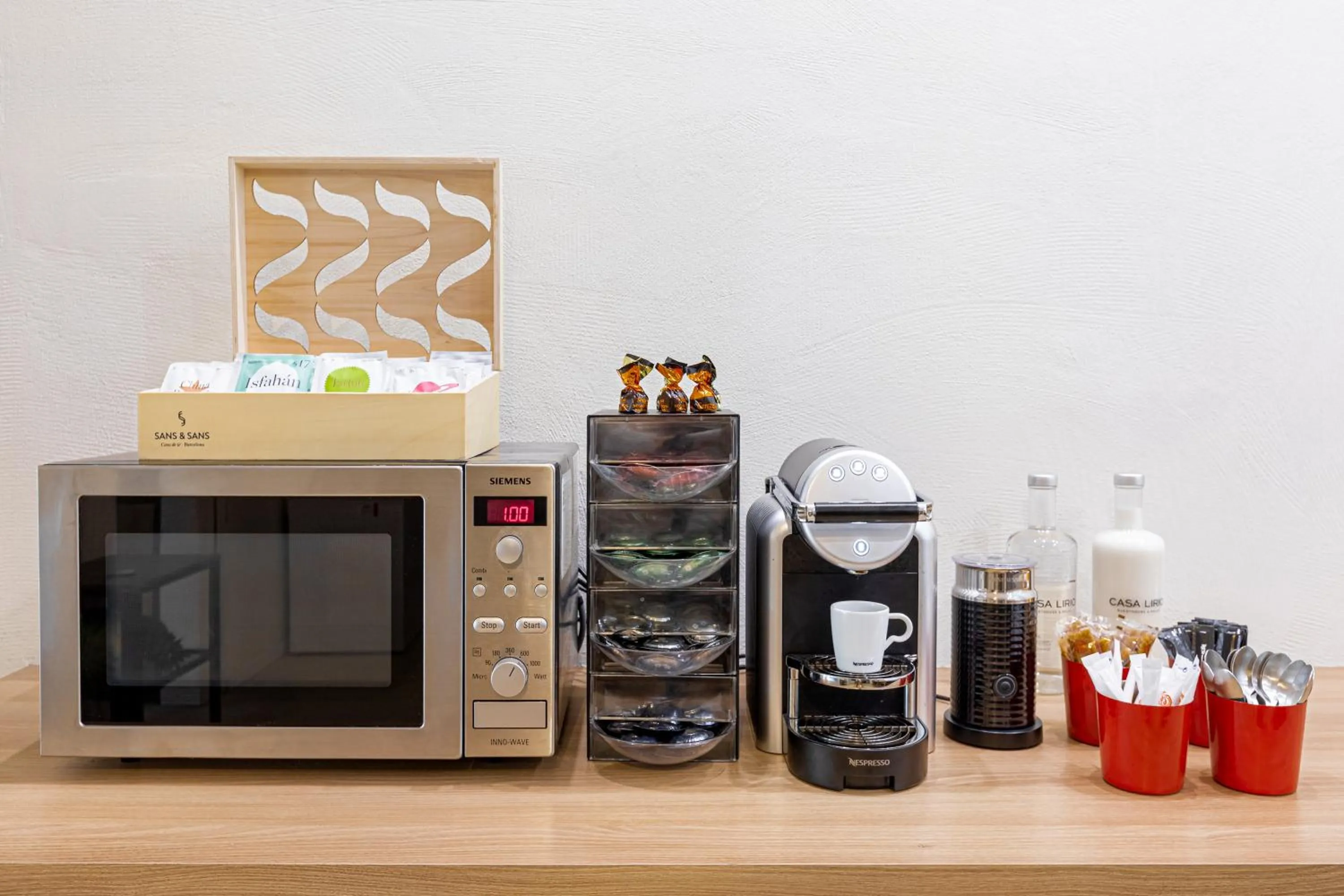 Coffee/tea facilities in Casa Lirio