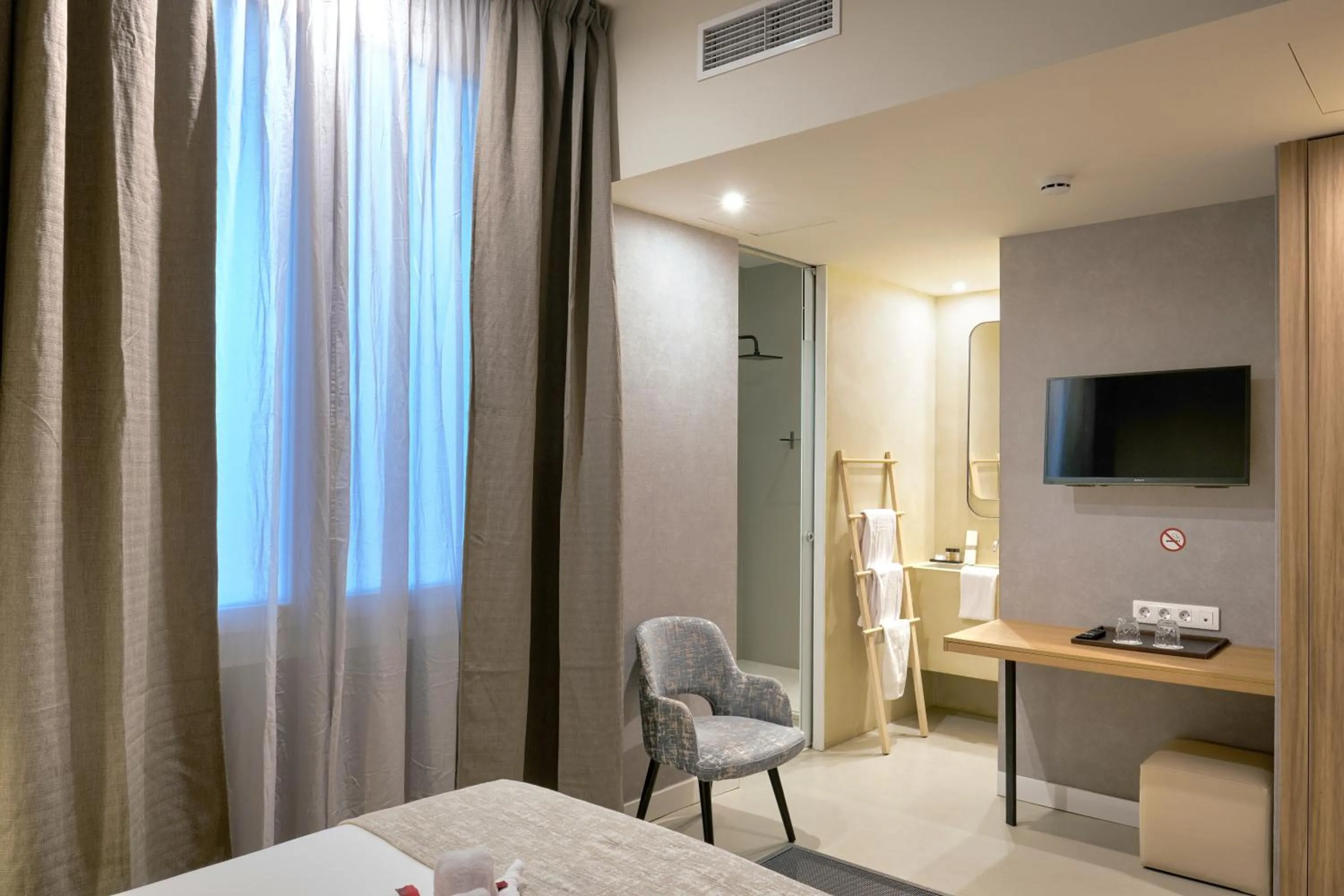 Bedroom, Bed in Casa Lirio