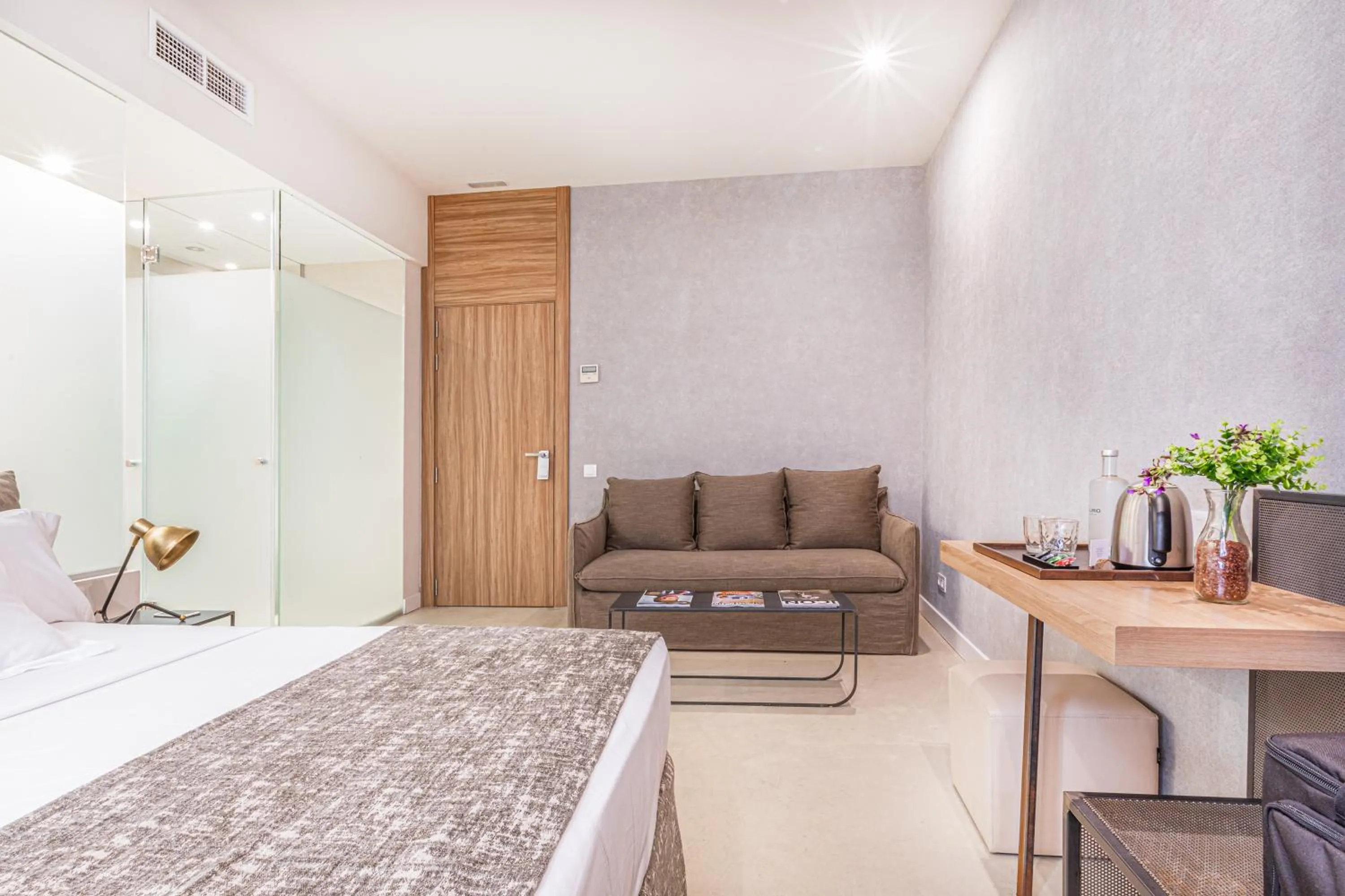 Photo of the whole room, Bed in Casa Lirio