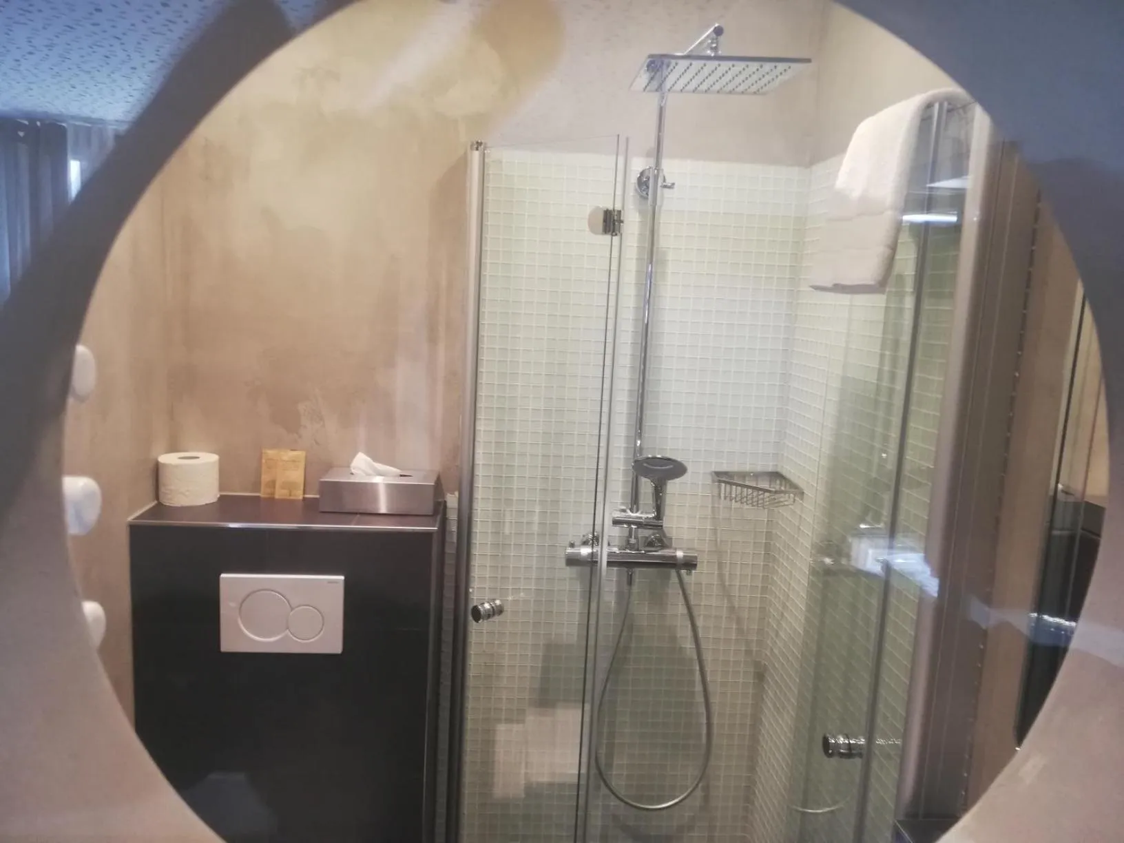 Shower in Das Bergschlösschen