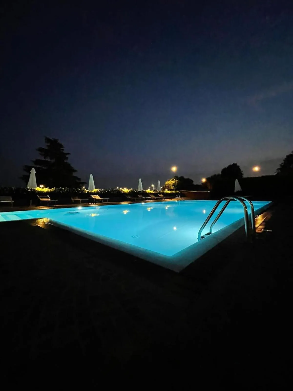 Night in Hotel Verri