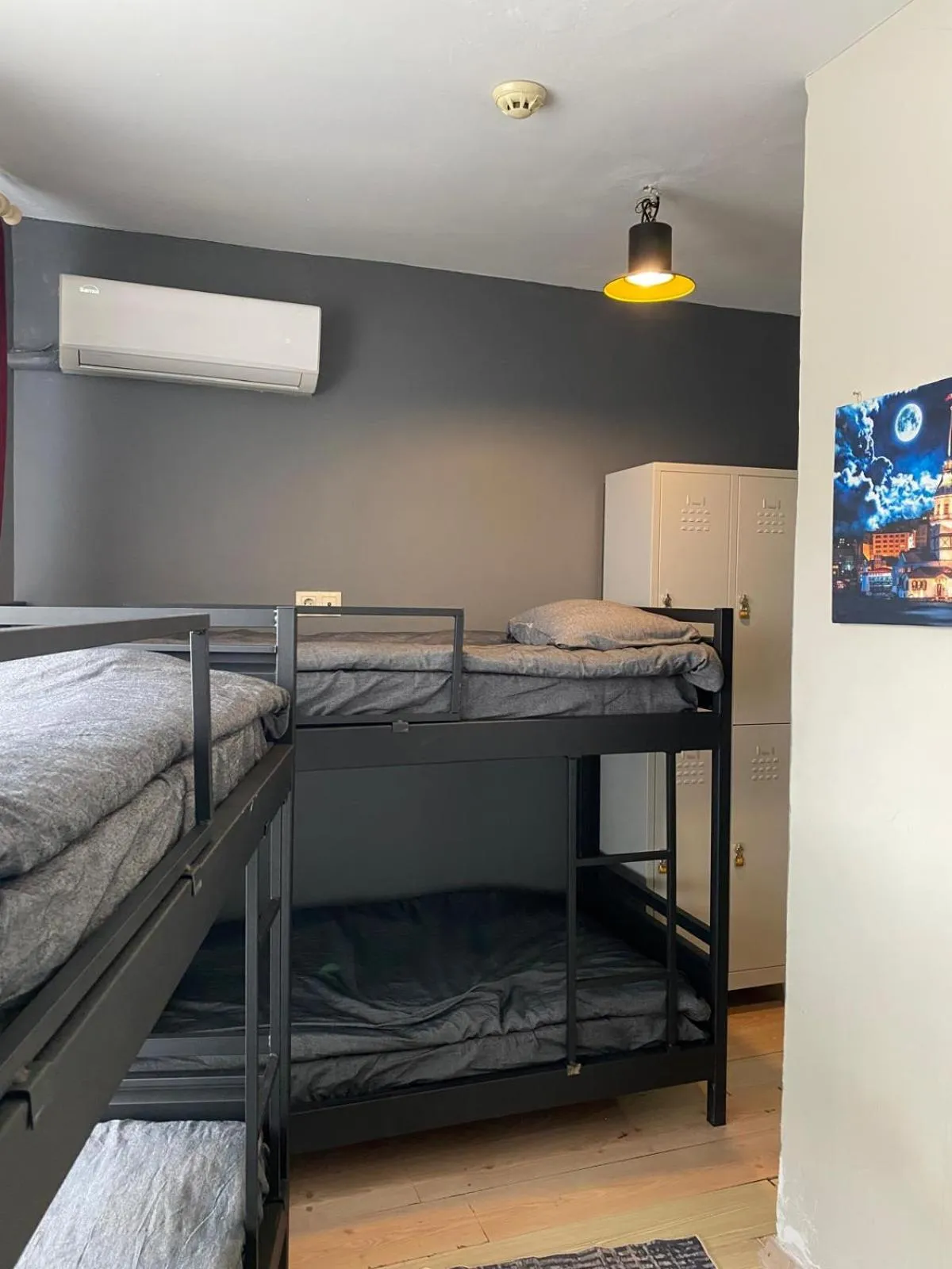 Bedroom, Bed in Chez Bore