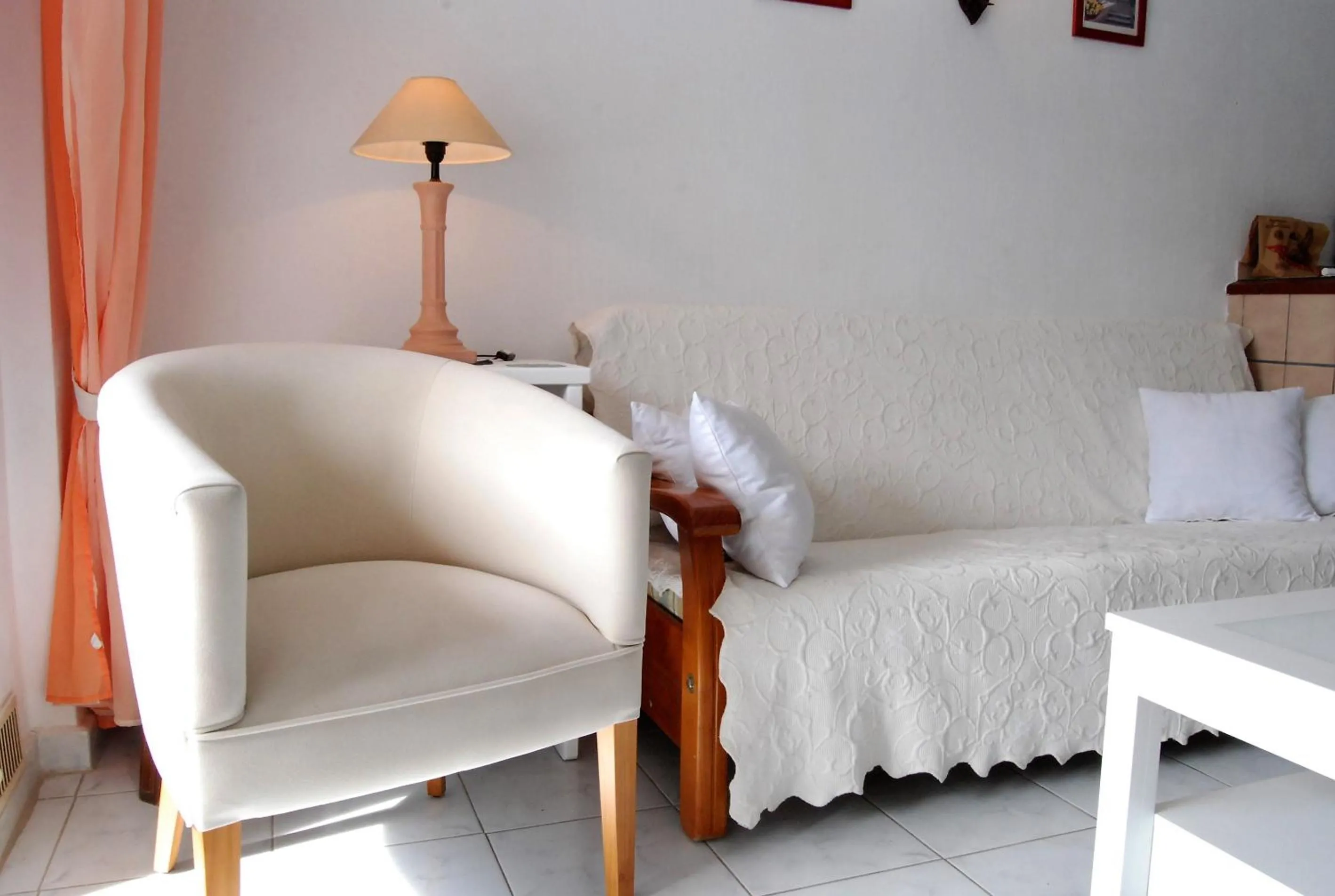 Corona 204 Apartments Casasol