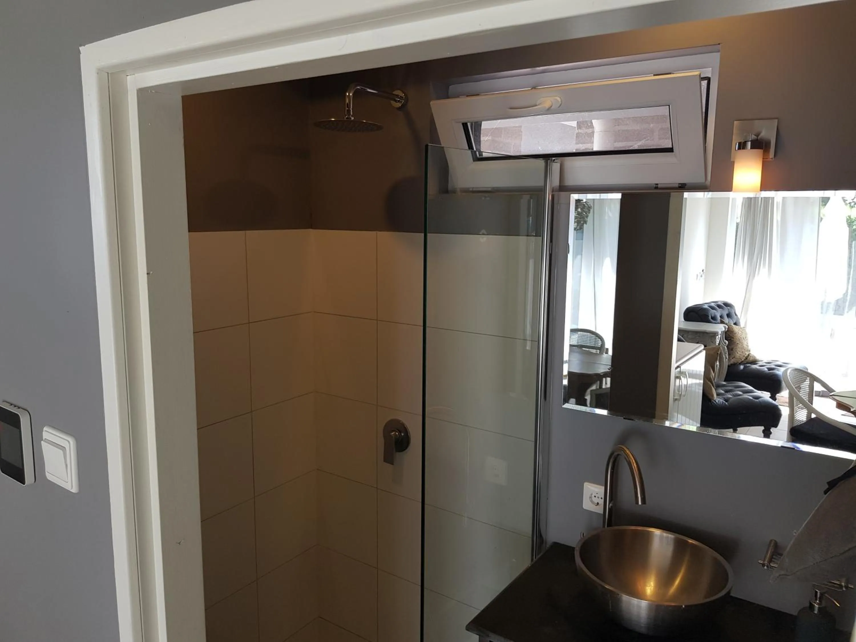 Bathroom in B&B Het Zwanennest