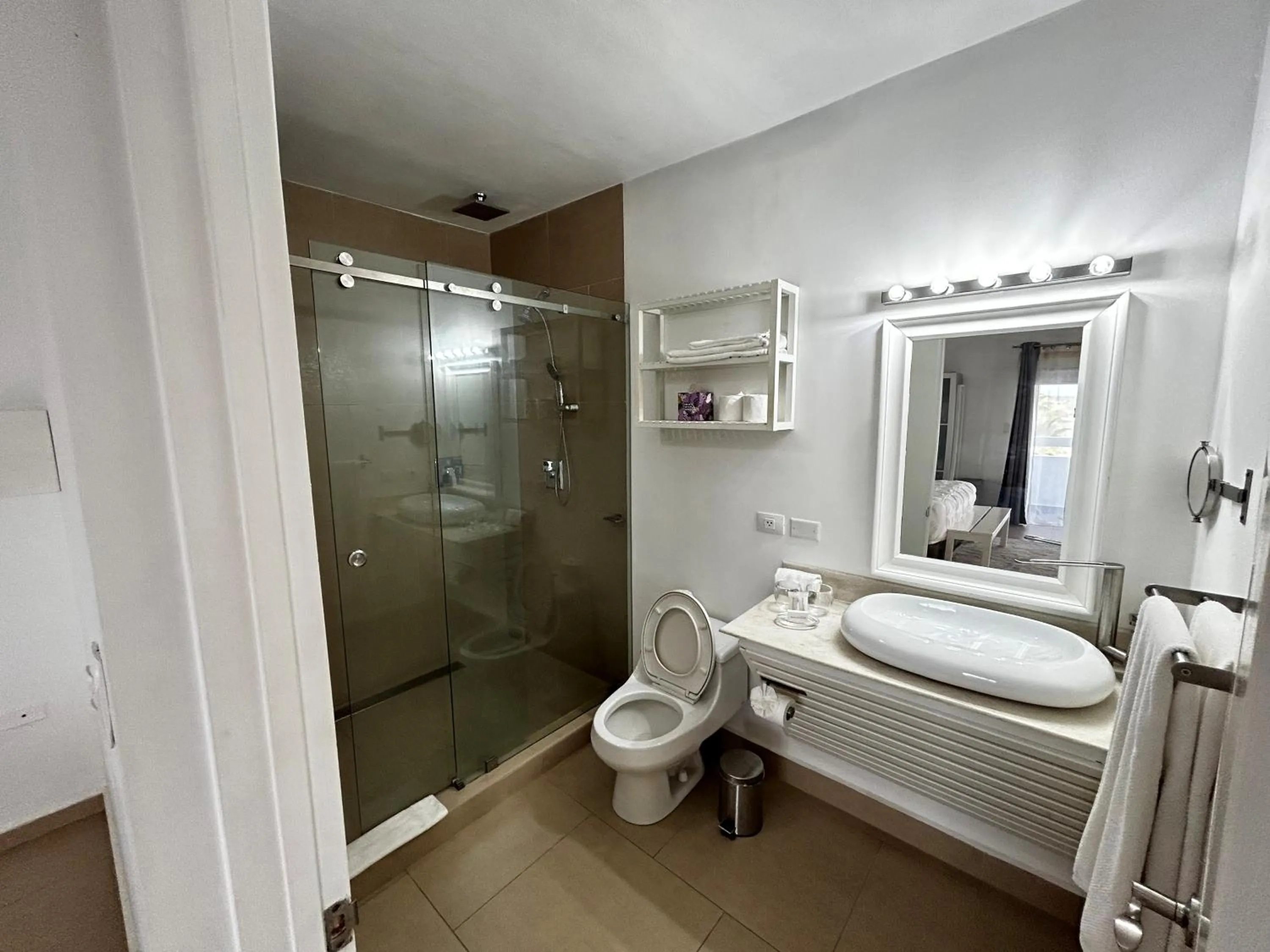 Bathroom in Eden Beach Resort - Bonaire