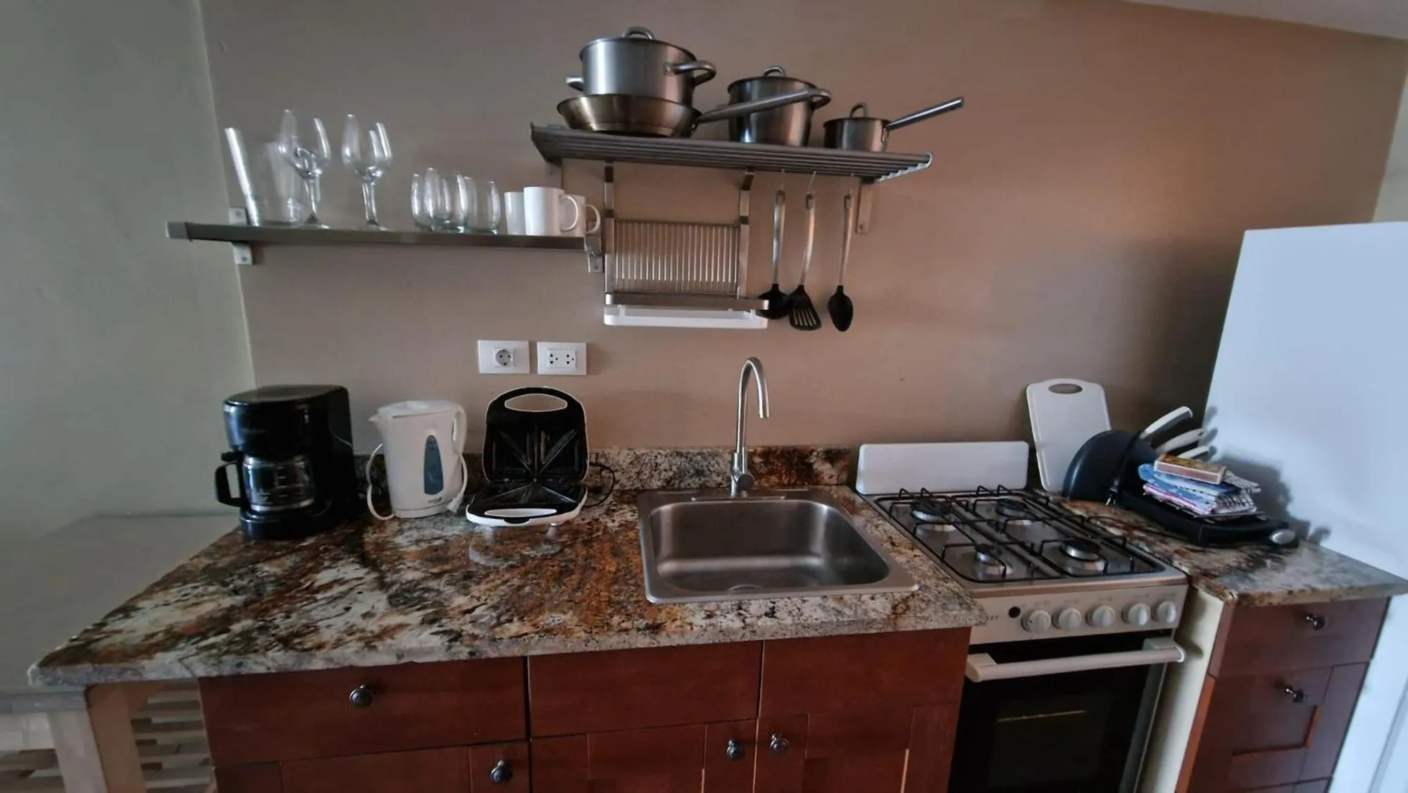 Coffee/tea facilities in Eden Beach Resort - Bonaire